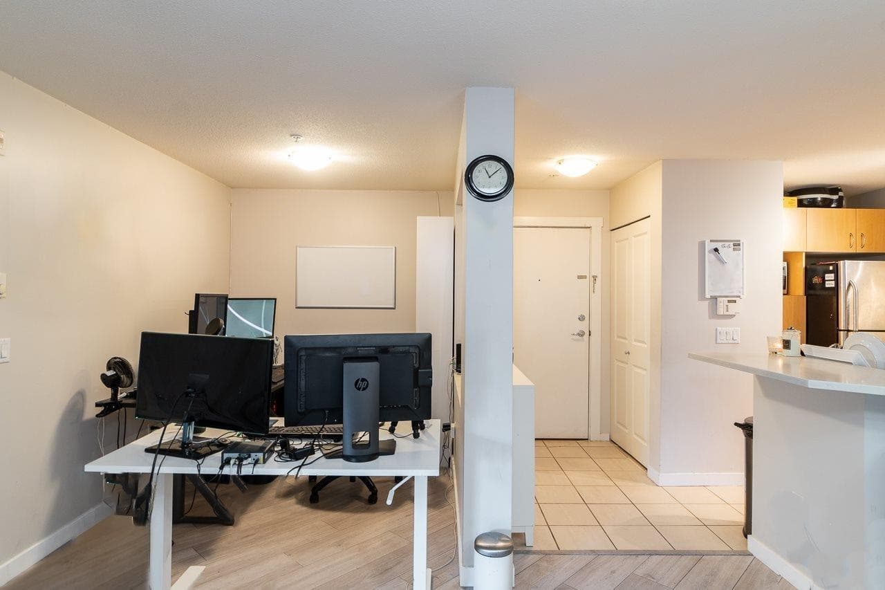 116 - 9283 Government Street, Burnaby, V3N 0A5 — photo 4