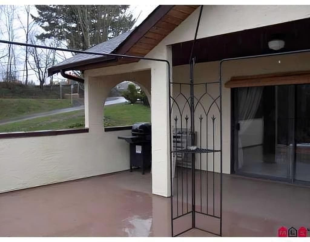 32460 Cherry Avenue, Mission, V2V 2T6 — photo 2