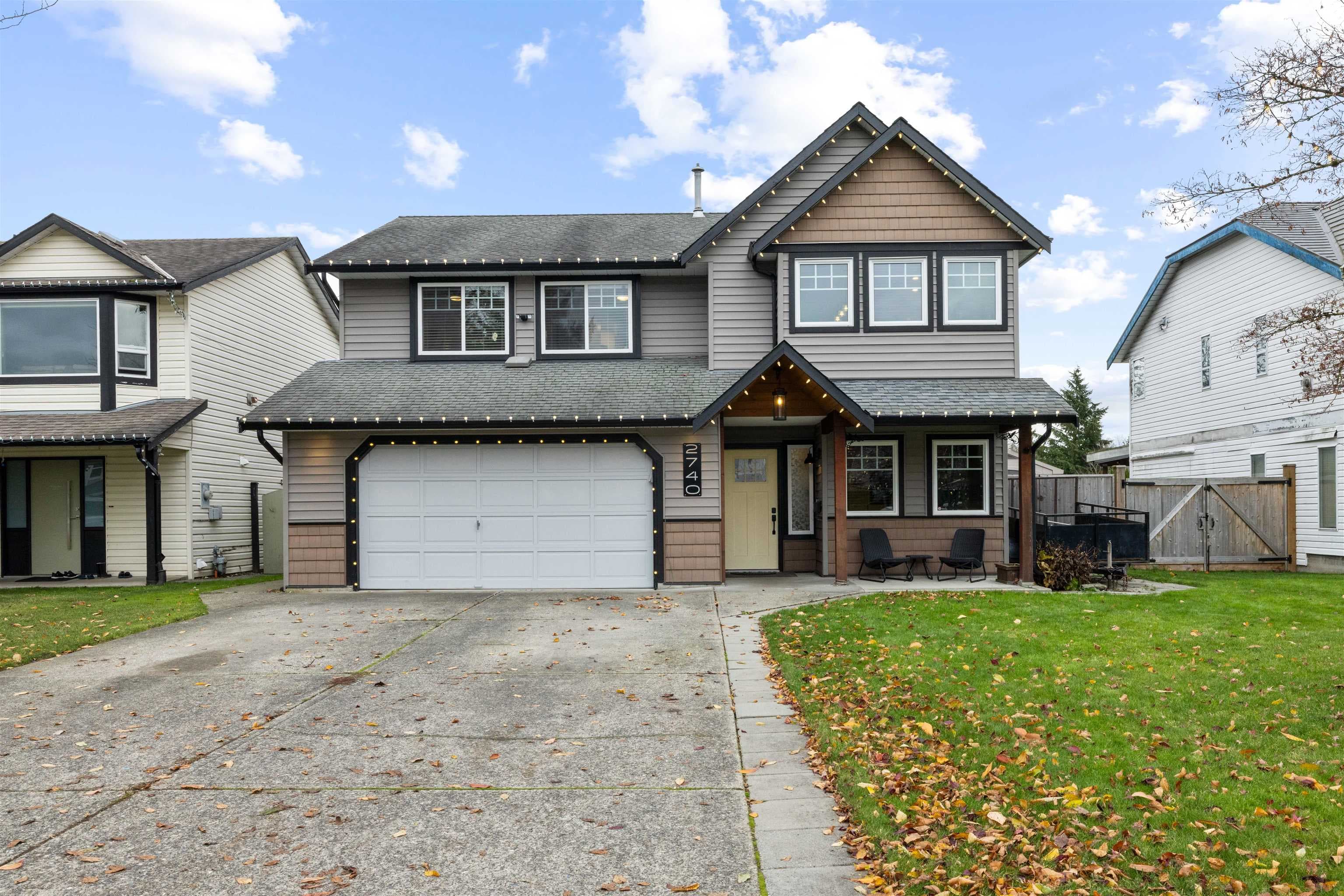 2740 272b Street, Langley, V4W 3K1 — photo 1