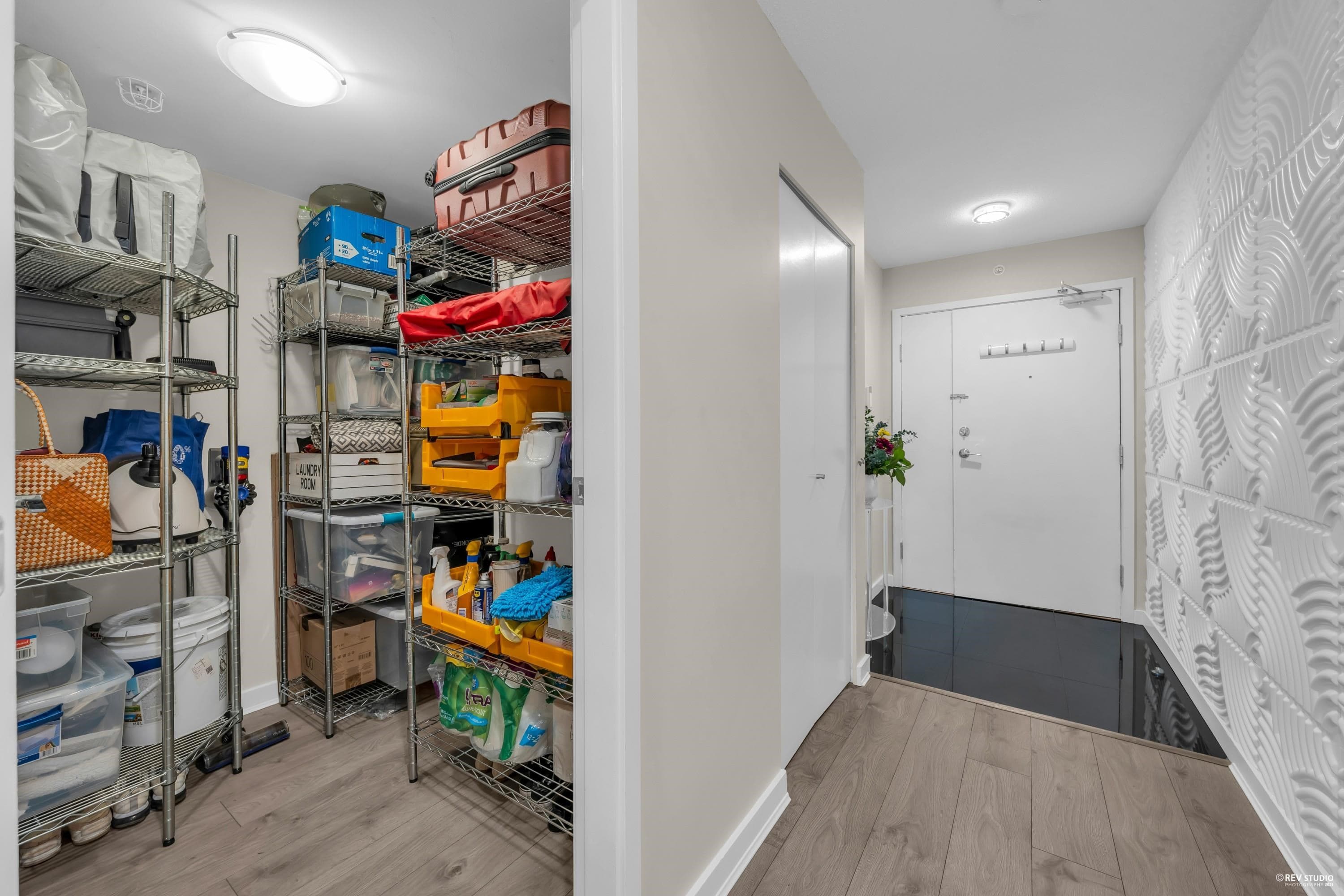 1906 - 918 Cooperage Way, Vancouver, V6B 0A7 — photo 5