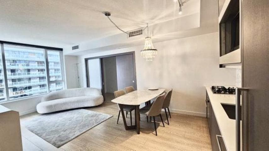 1816 - 68 Smithe Street, Vancouver, V6B 0P4 — photo 2