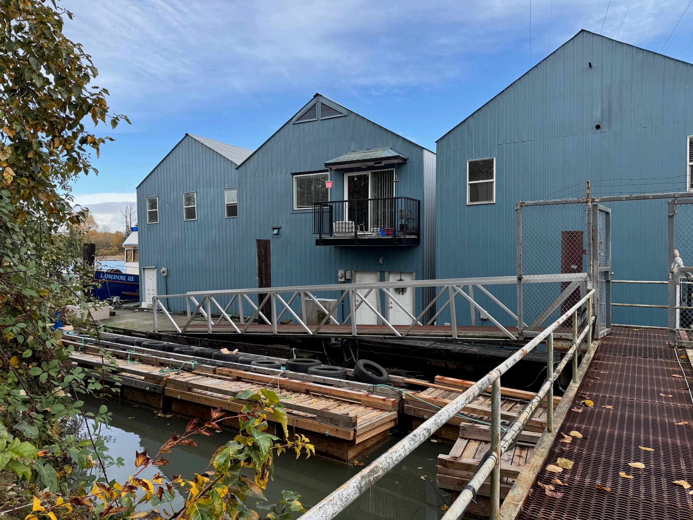 4 - 23226 Dyke Road, Richmond — sold