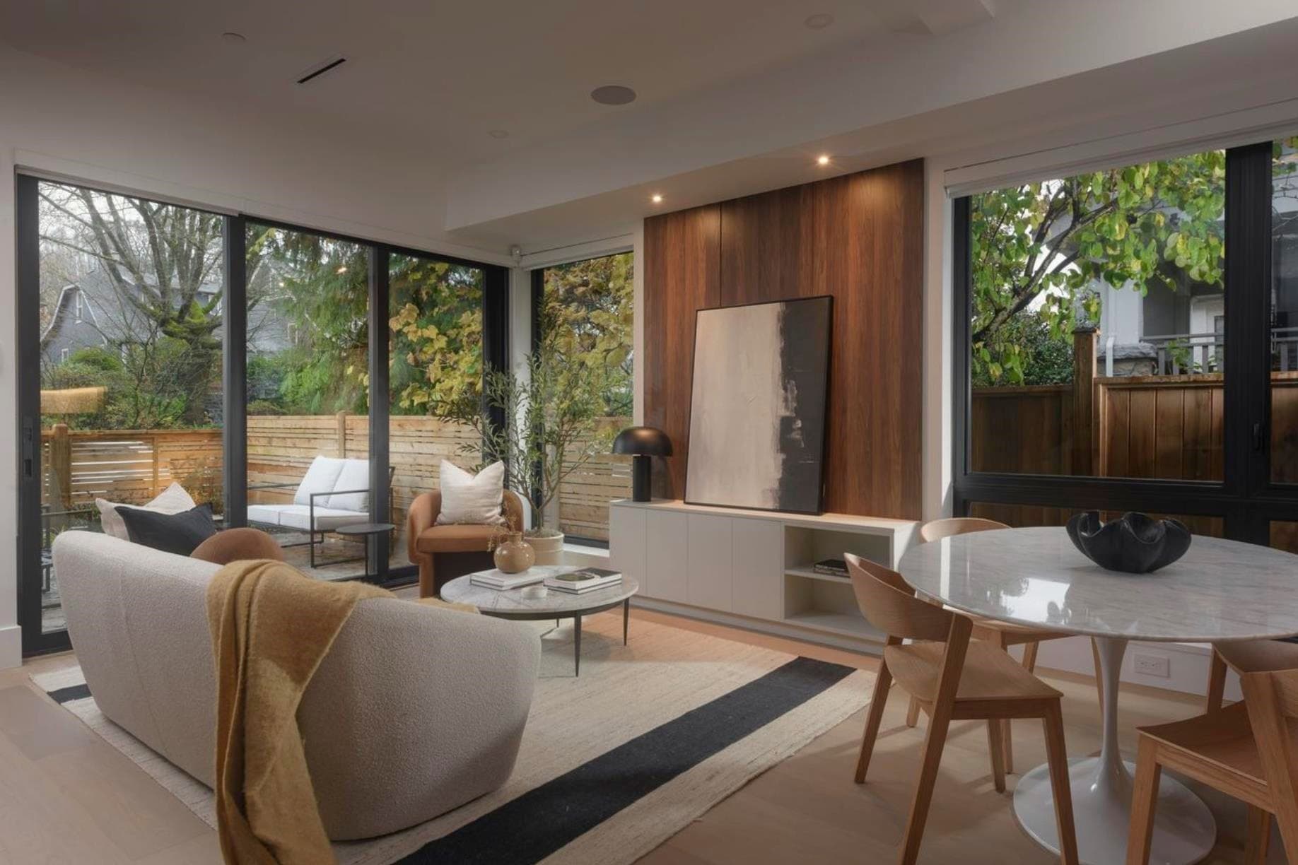 2 - 275 W 17th Avenue, Vancouver