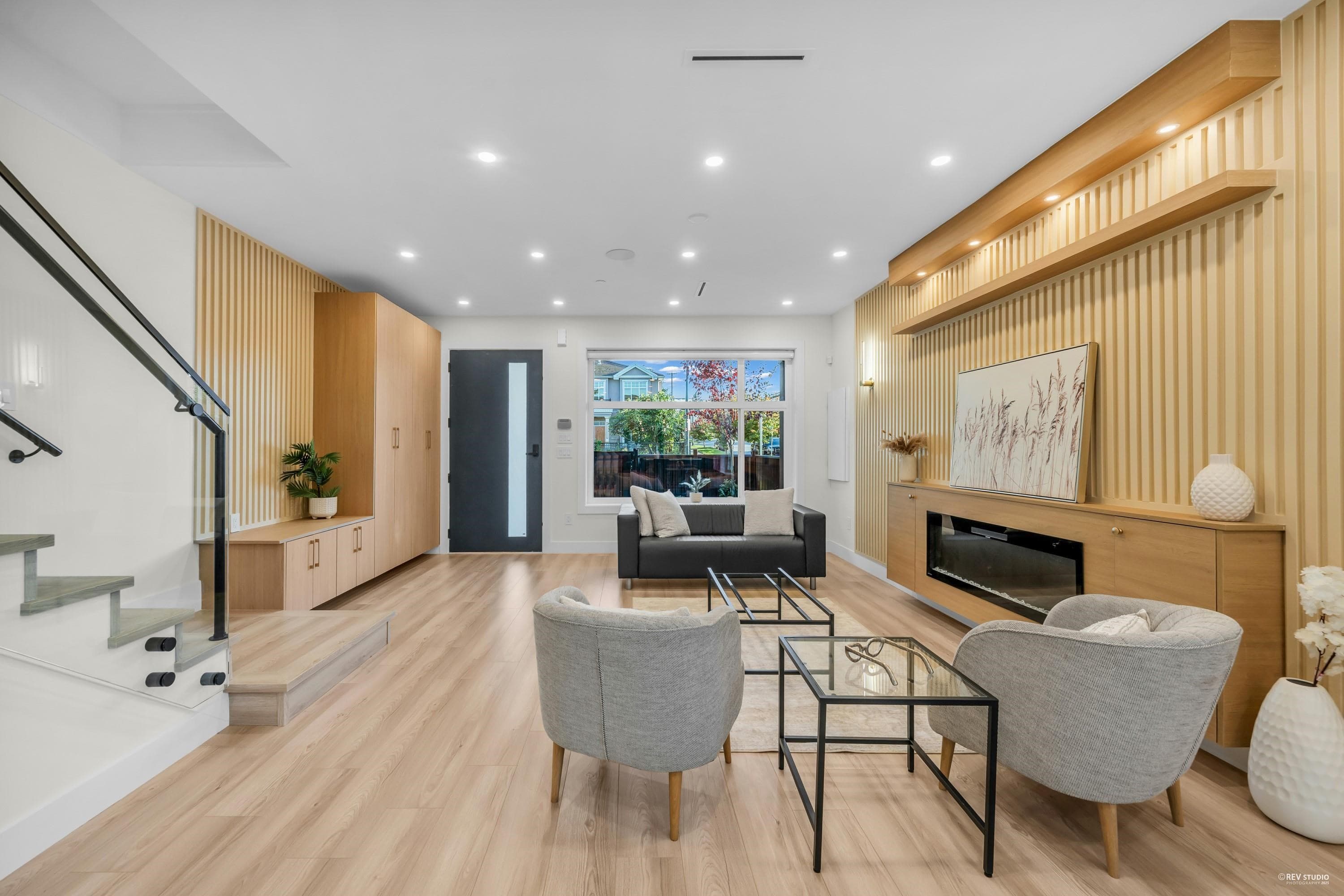 1 - 2705 E 3rd Avenue, Vancouver