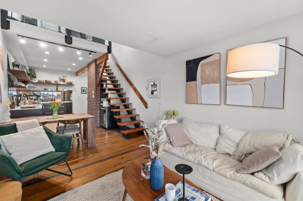 311 - 251 W 4th Street, North Vancouver, V7M 1H8 — photo 4