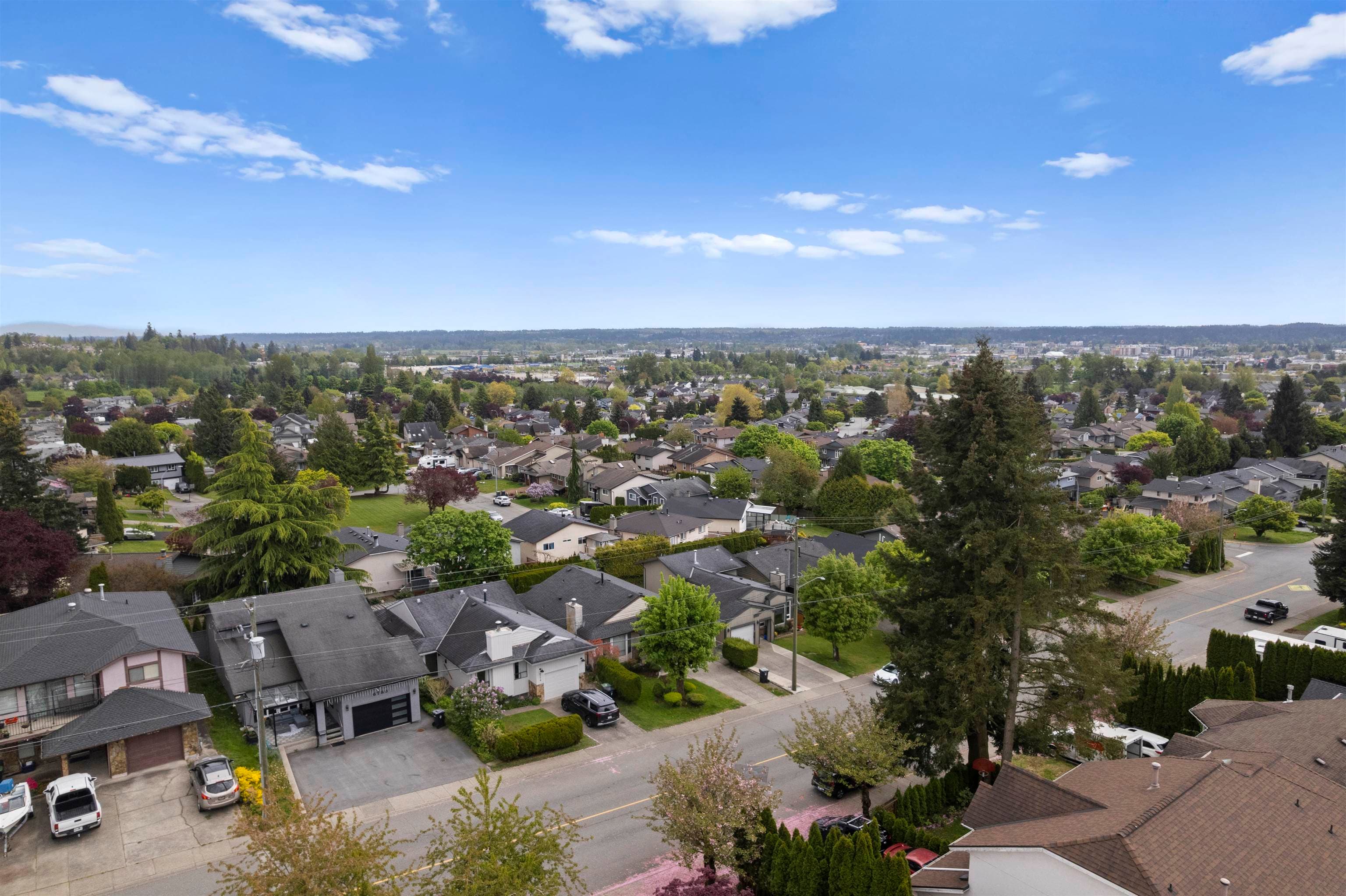 6760 197 Street, Langley, V2Y 1A9 — photo 5