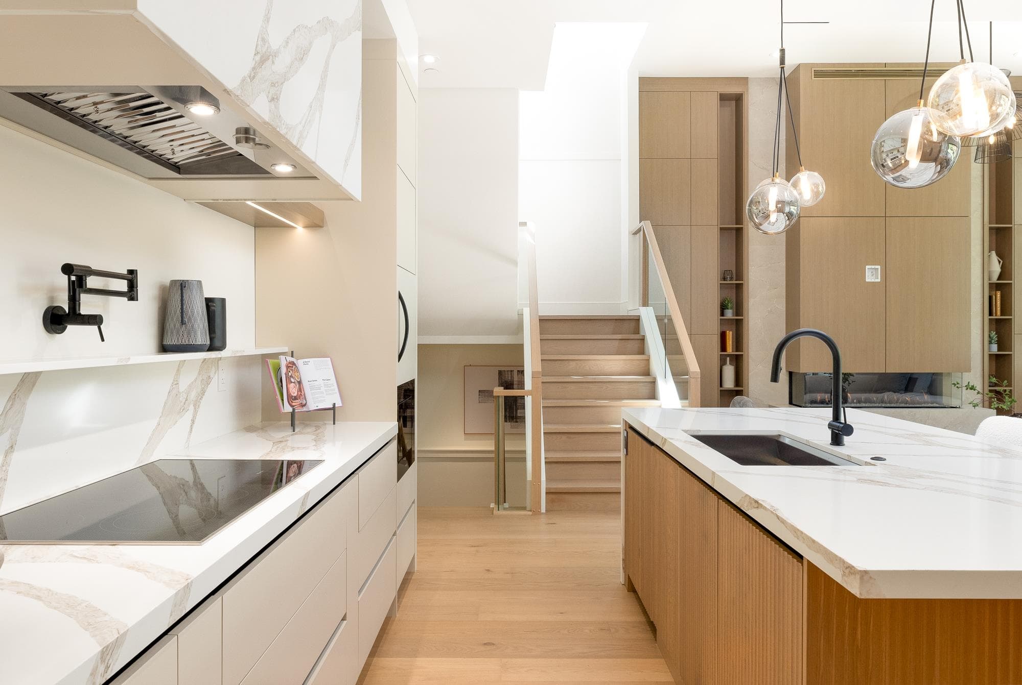1385 19th Street, West Vancouver, V7V 3X4 — photo 3
