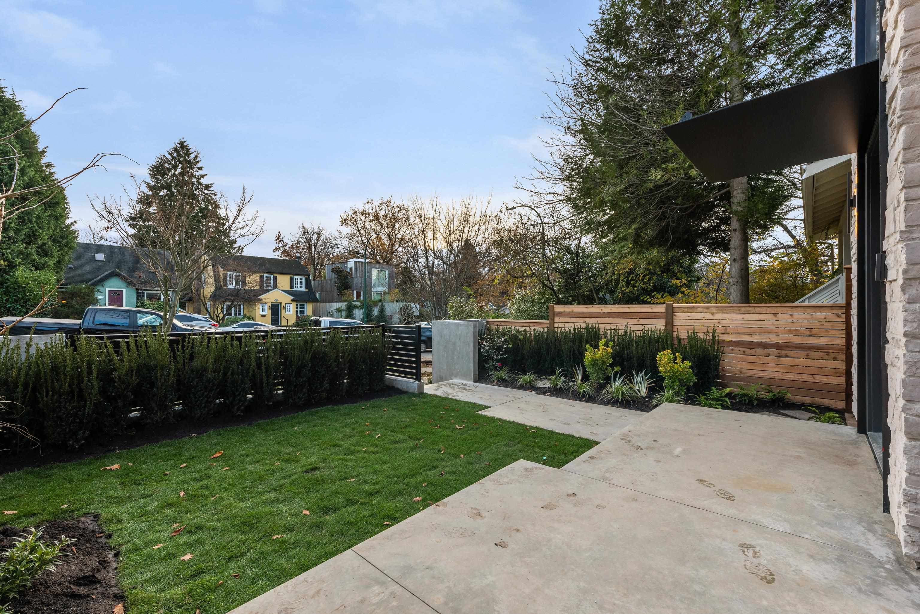 1 - 2635 W 12th Avenue, Vancouver, V6K 2P4 — photo 3