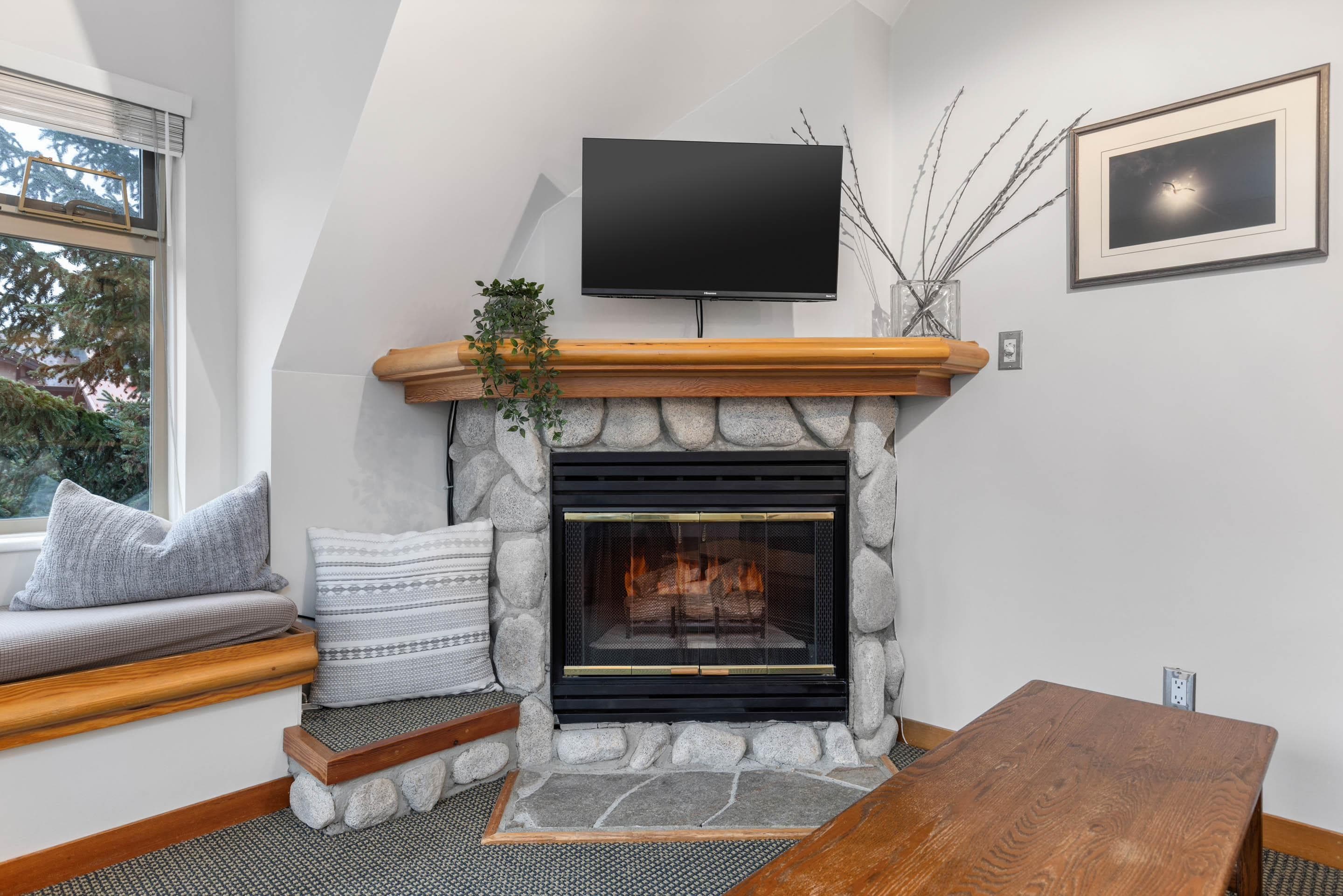 217 - 2050 Lake Placid Road, Whistler, V8E 0A8 — photo 3