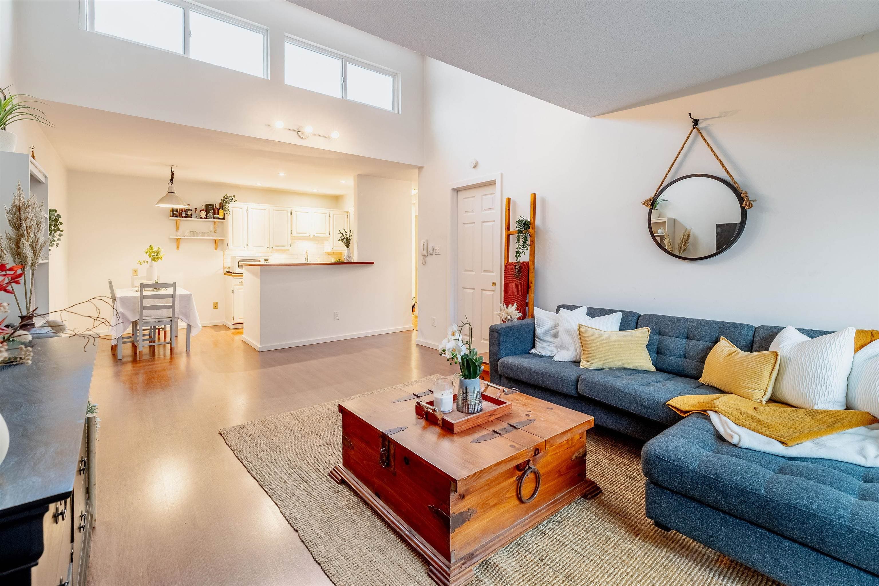319 - 206 E 15th Street, North Vancouver