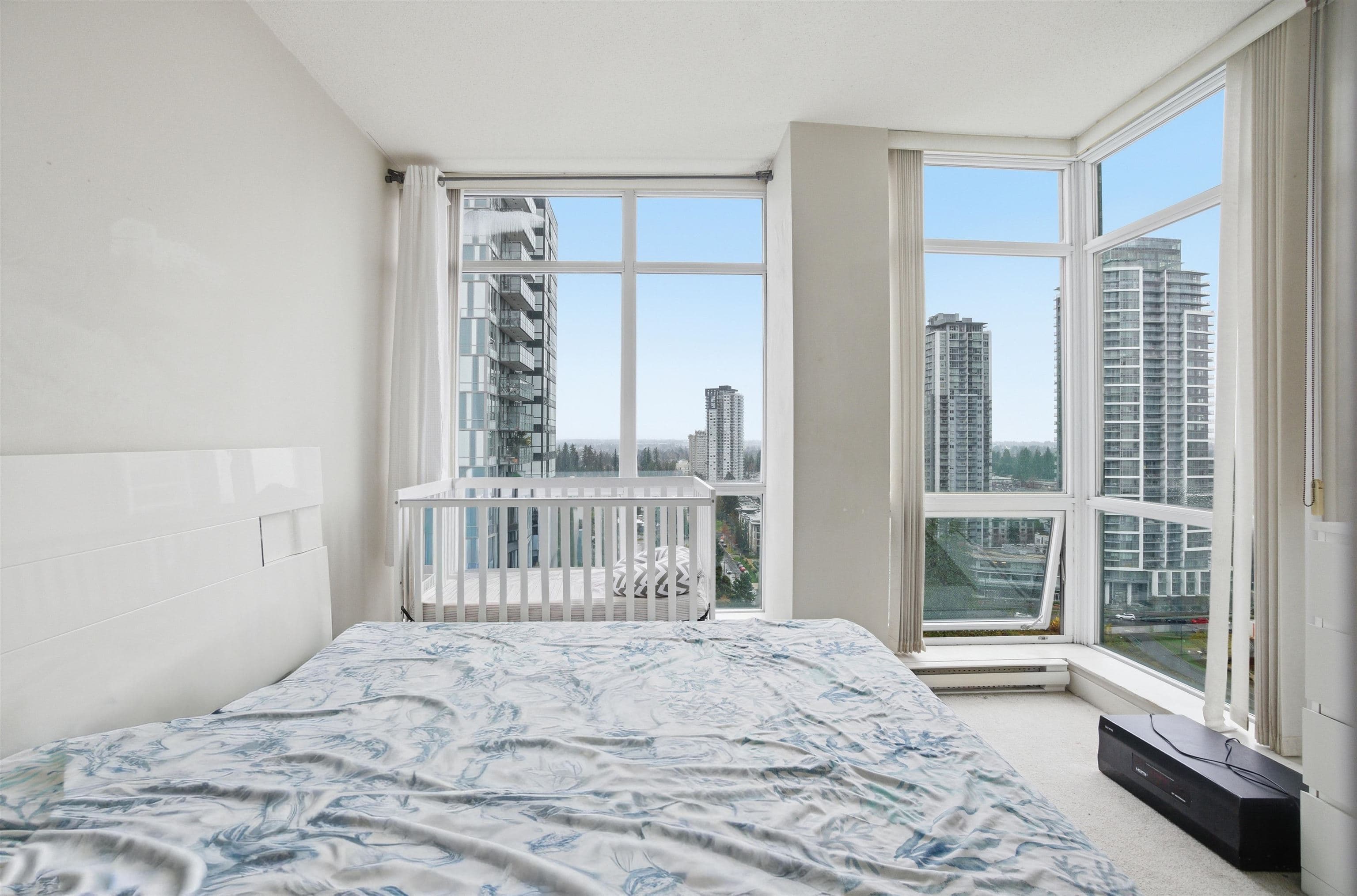2106 - 13399 104 Avenue, Surrey, V3T 0C9 — photo 4