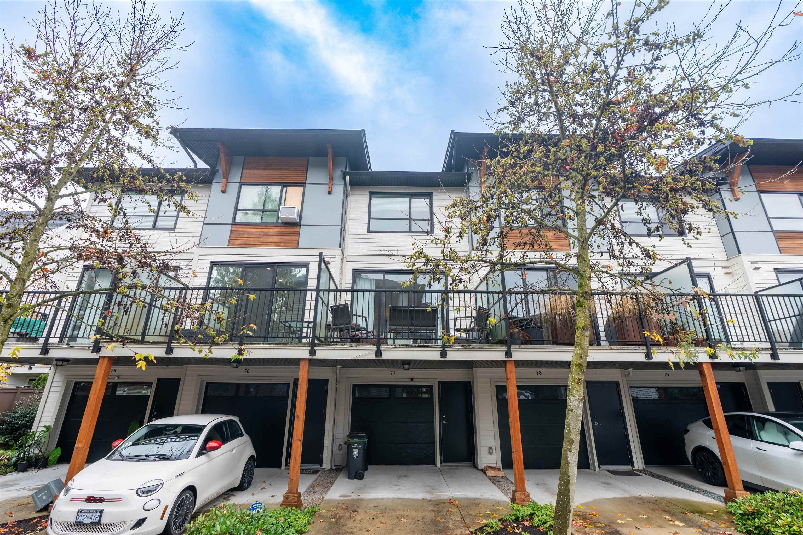 77 8508 204 Street, Langley, V2Y 0V8 — photo 1
