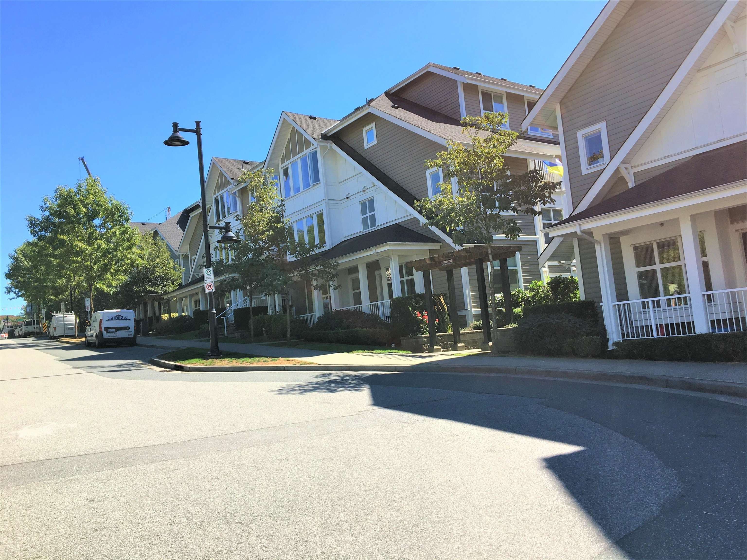 210 - 618 Langside Avenue, Coquitlam