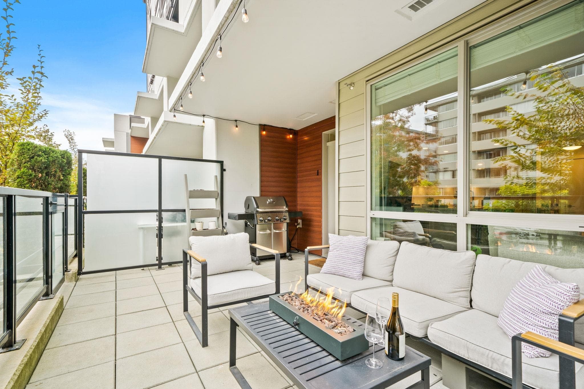 TH8 - 108 E 8th Street, North Vancouver, V7L 0H1 — photo 2