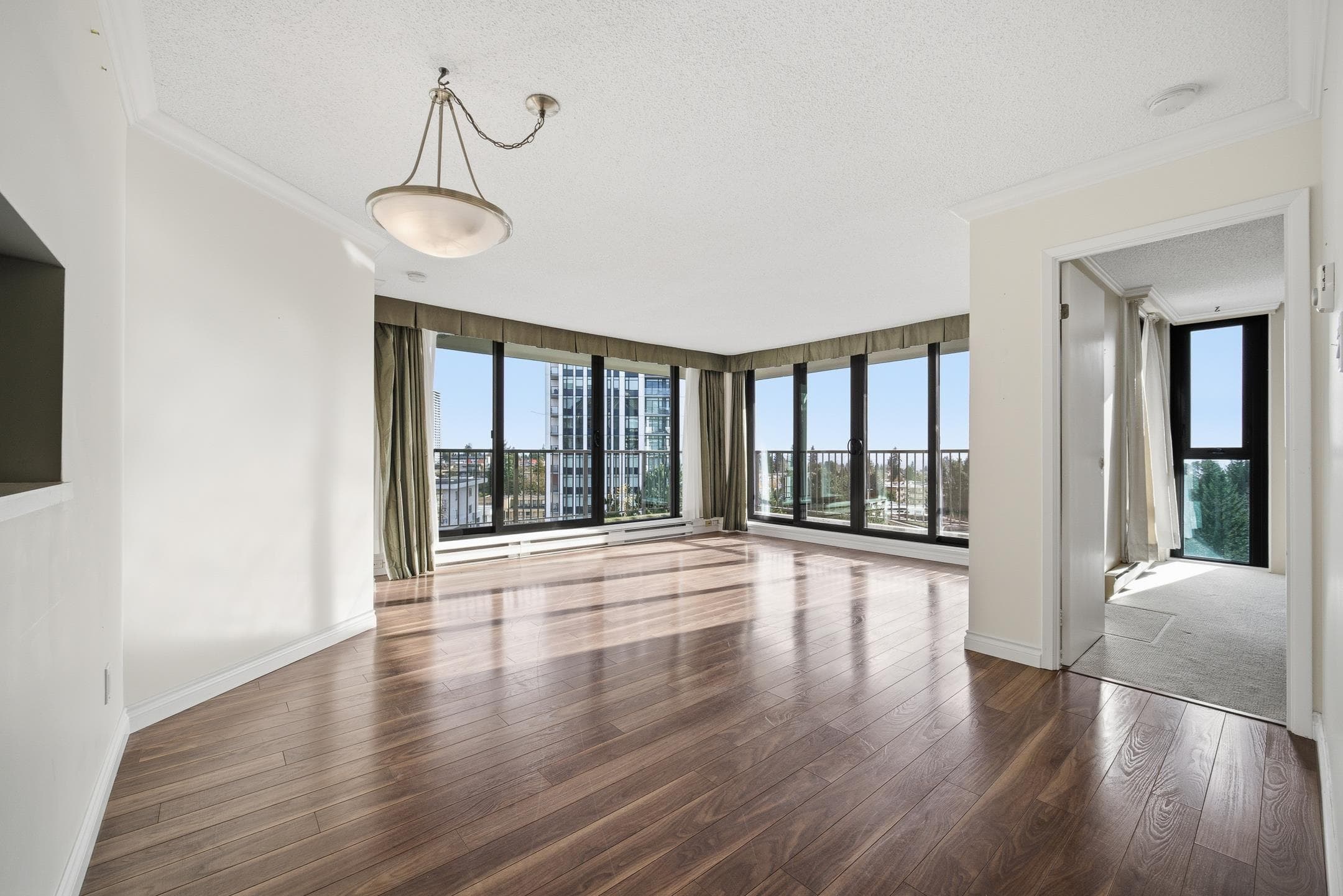 904 - 4165 Maywood Street, Burnaby, V5H 4E3 — photo 5