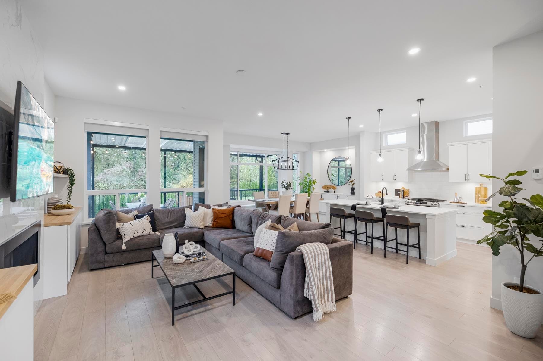 11371 Mcdougal Street, Maple Ridge, V2X 4K6 — photo 4