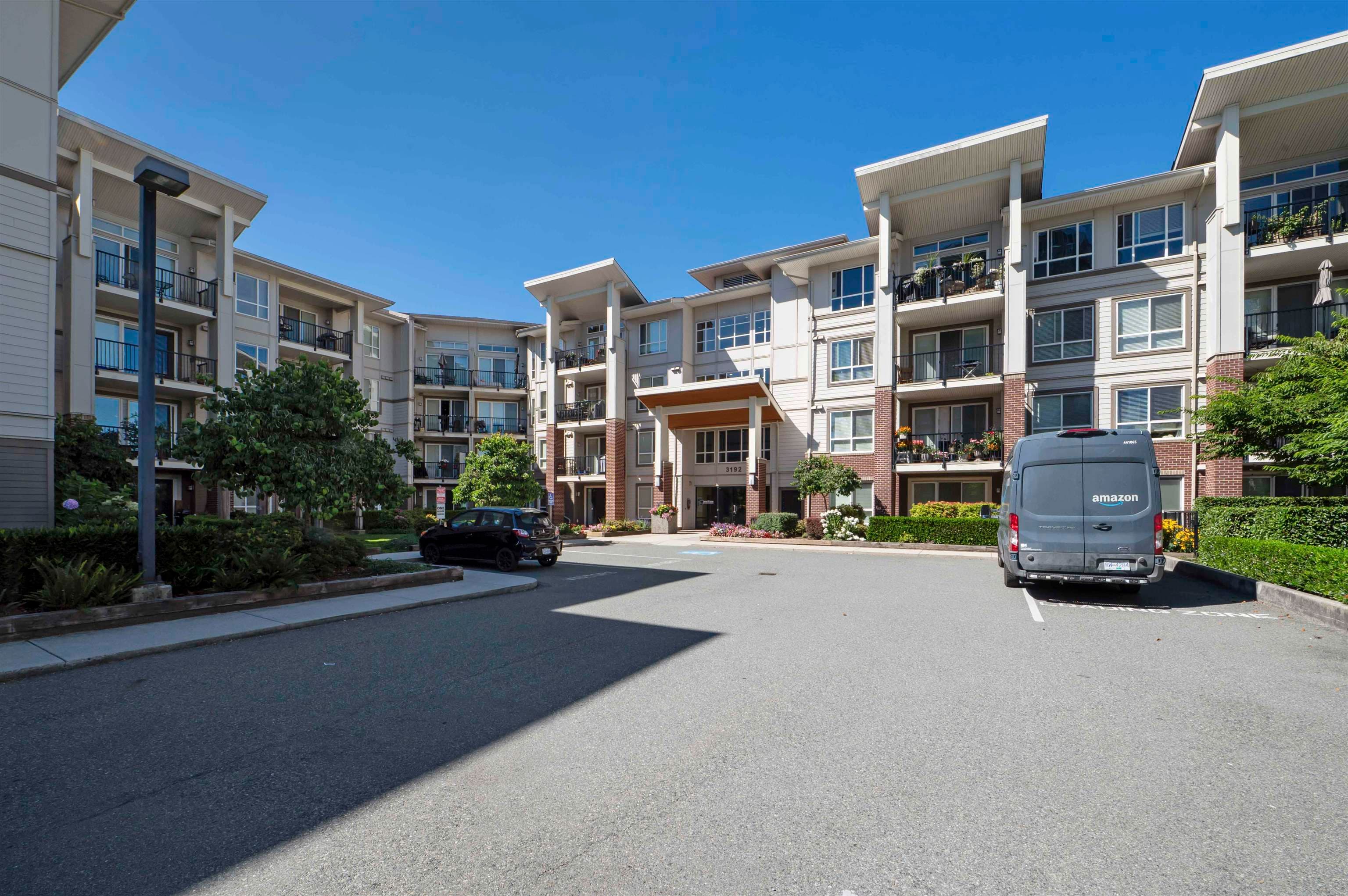 405 - 3192 Gladwin Road, Abbotsford, V2T 6M9 — photo 2
