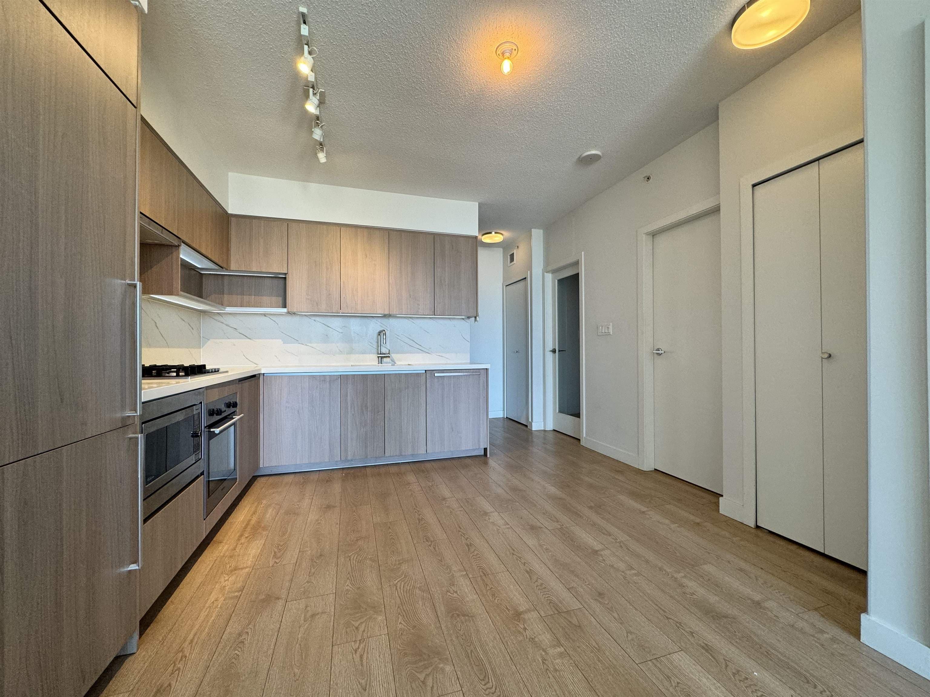 3501 - 6588 Nelson Avenue, Burnaby, V5H 0E8 — photo 2
