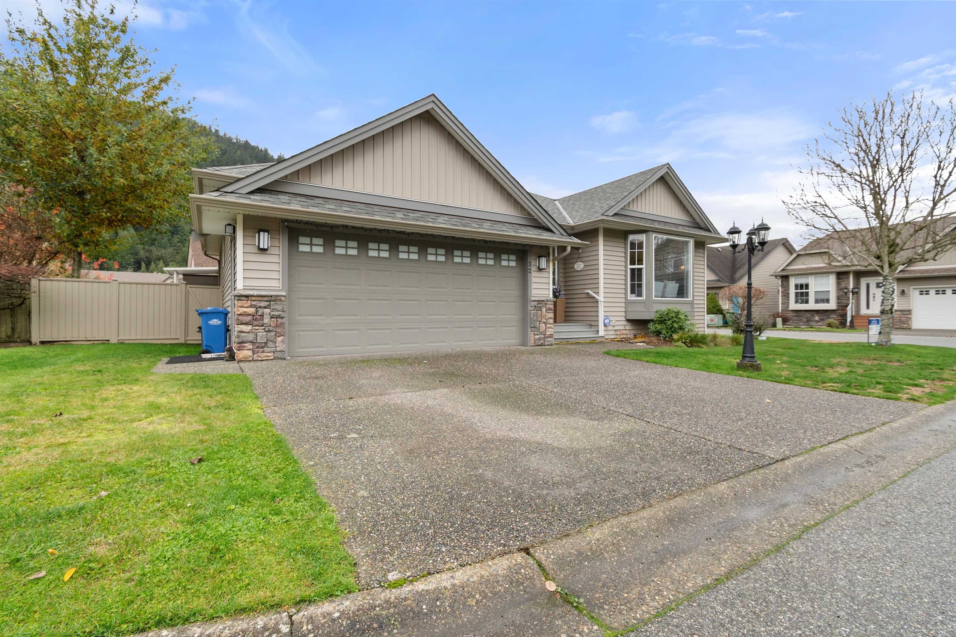 32 - 349 Walnut Avenue, Harrison Hot Springs