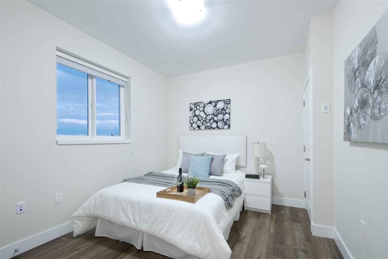 215 E 64th Avenue, Vancouver, V5X 2M5 — photo 4