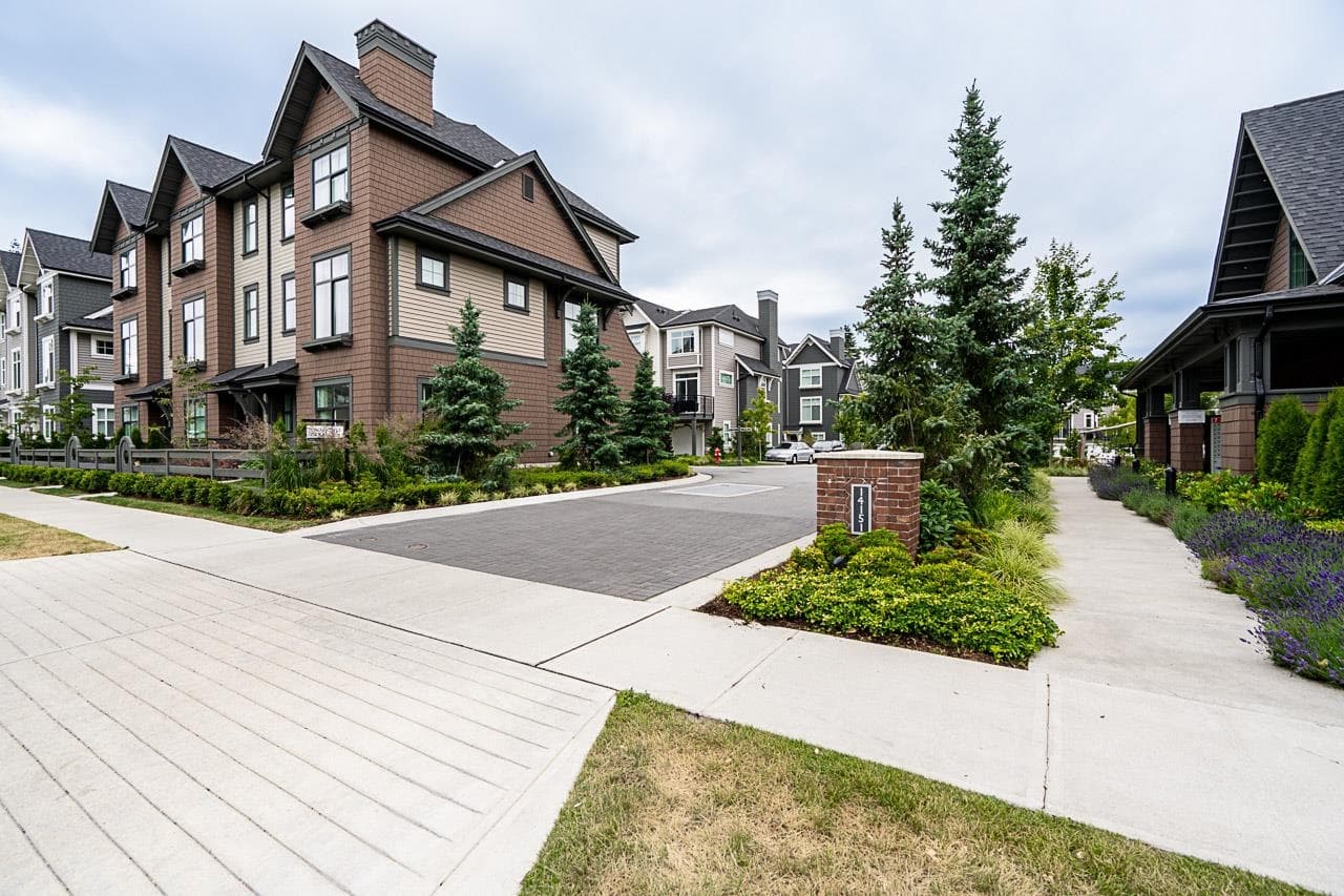 51 - 14151 58a Avenue, Surrey, V3X 0L1 — photo 2