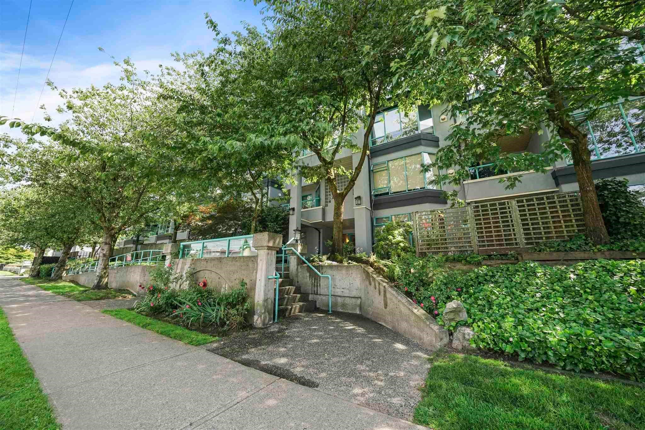 300 - 1966 Coquitlam Avenue, Port Coquitlam, V3B 7P8 — photo 3