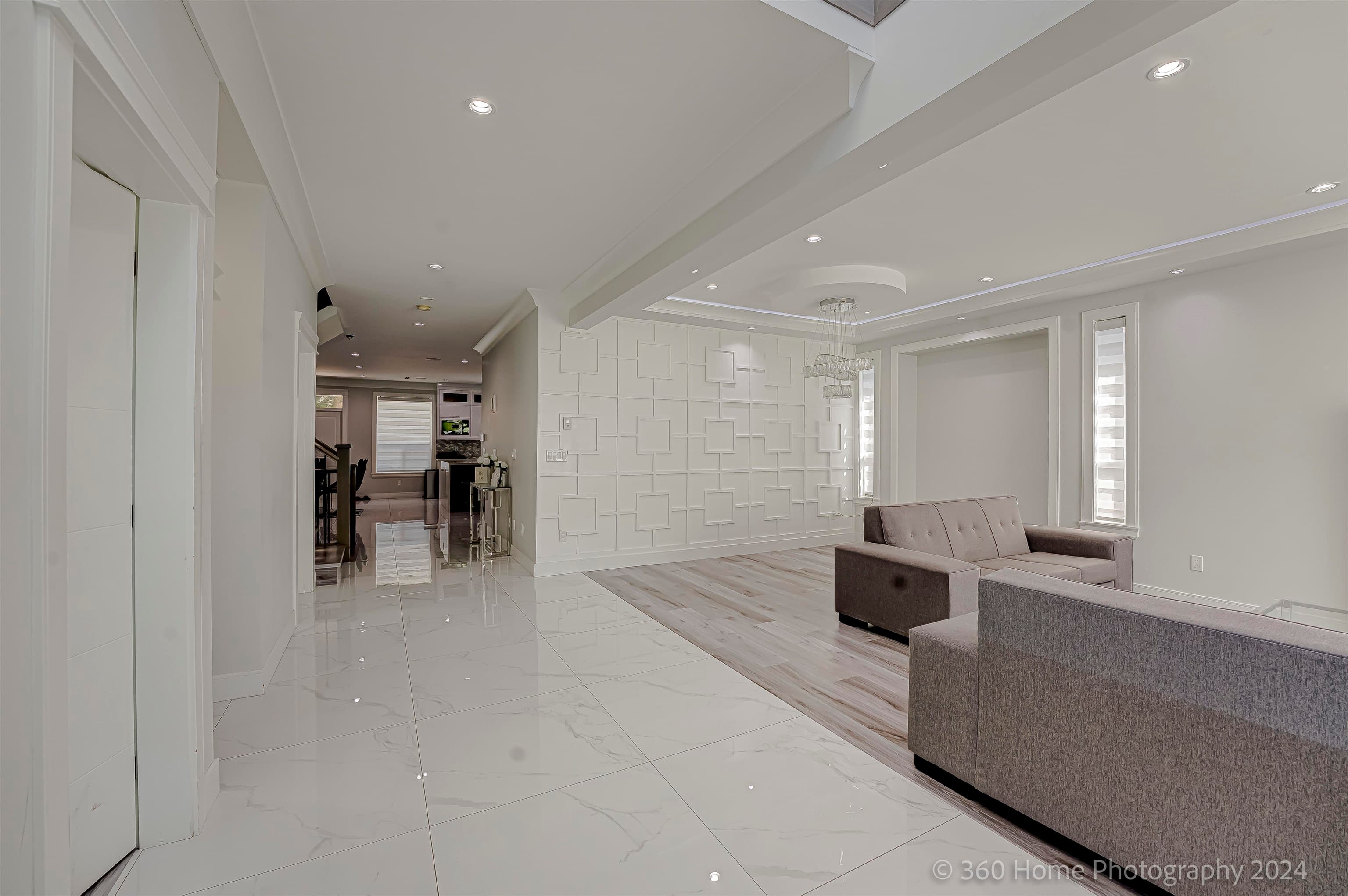 9093 Buchanan Place, Surrey, V3V 6E4 — photo 4