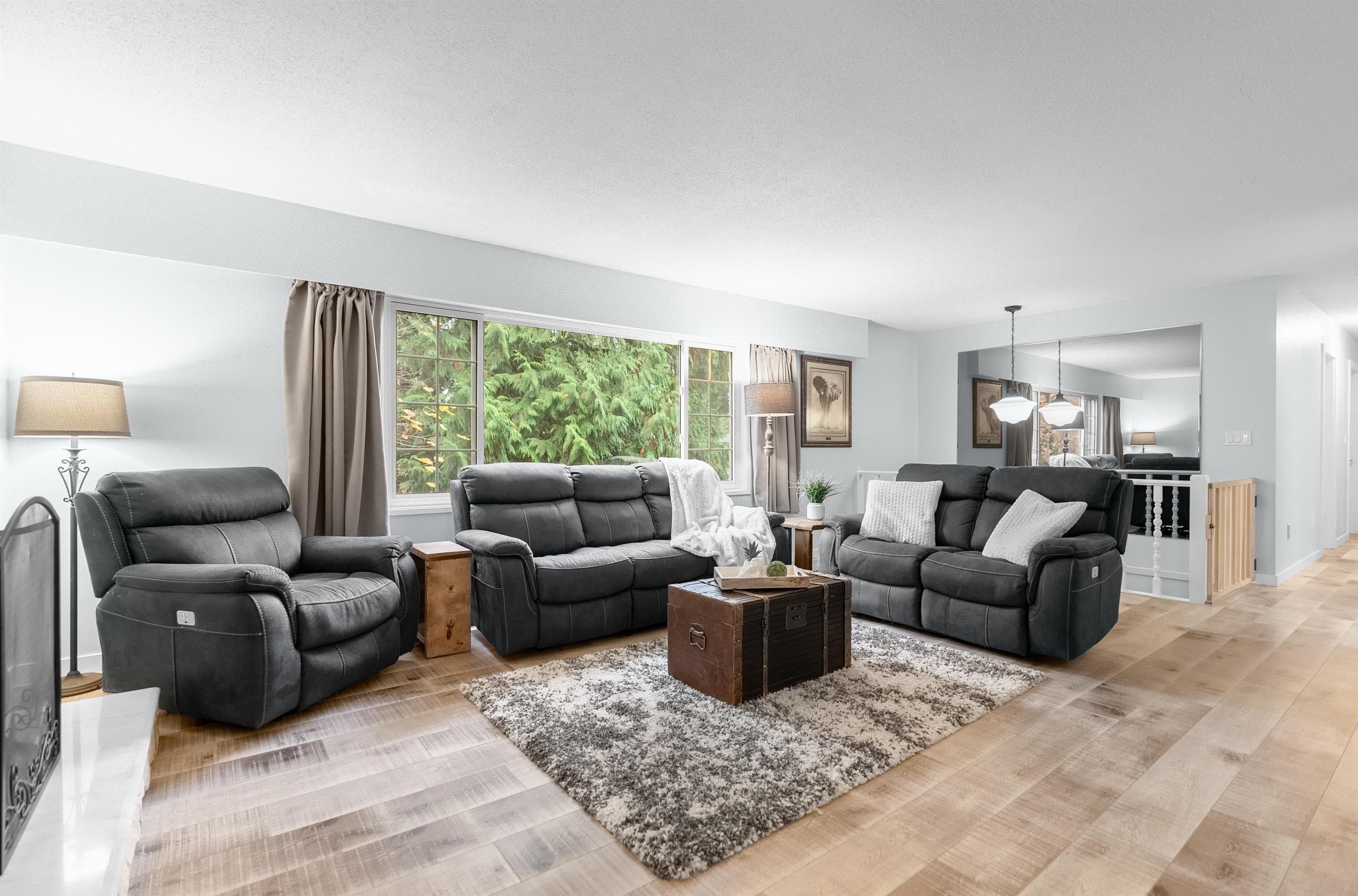 4540 198b Street, Langley, V3A 1H5 — photo 3