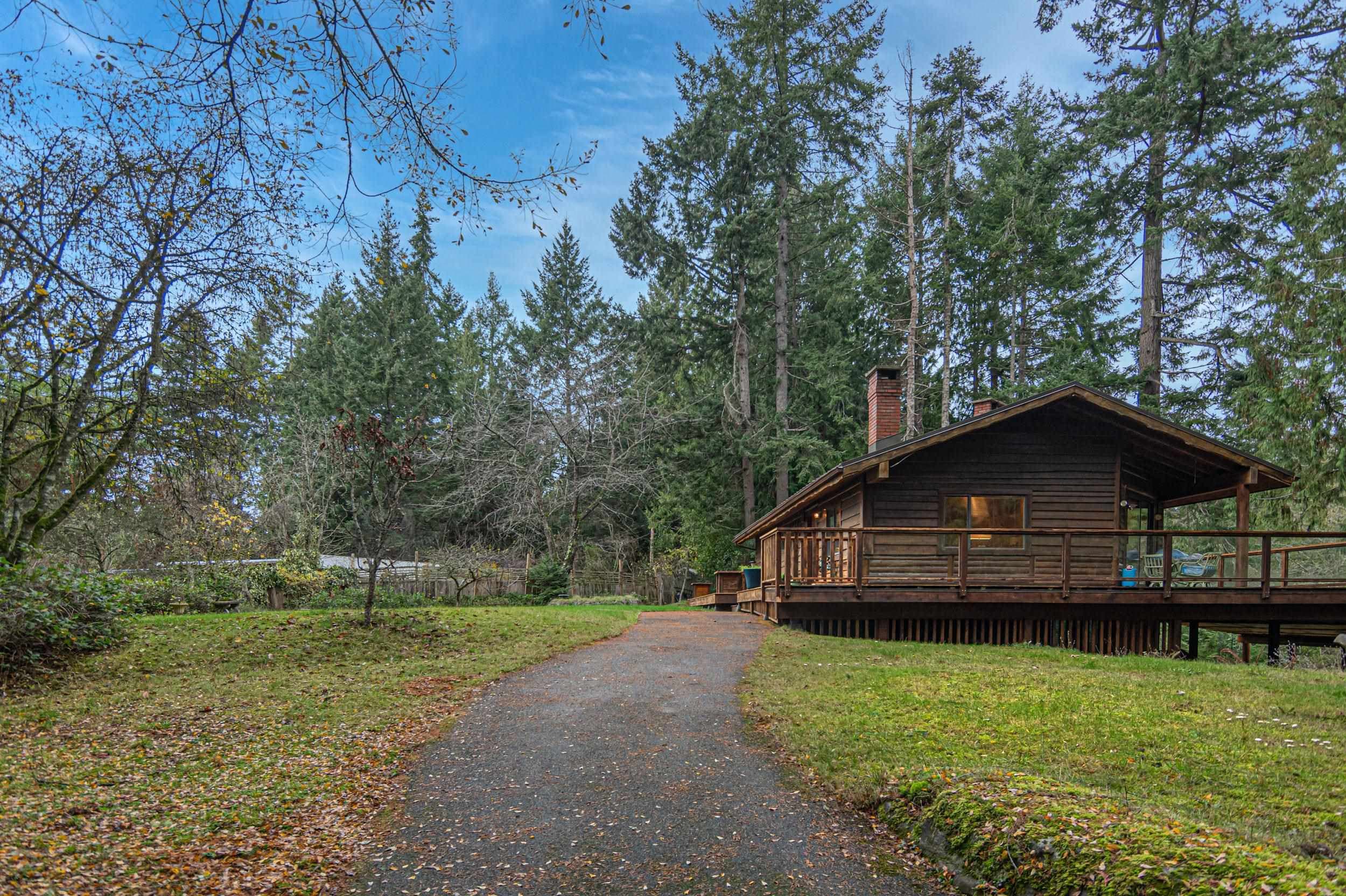 13075 Porlier Pass Road, Galiano Island, V0N 1P0 — photo 3