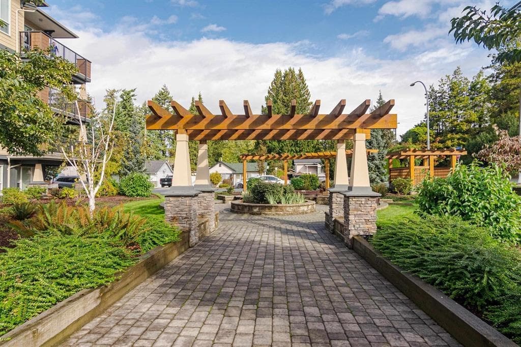 415 - 2565 Campbell Avenue, Abbotsford, V2S 0E3 — photo 4
