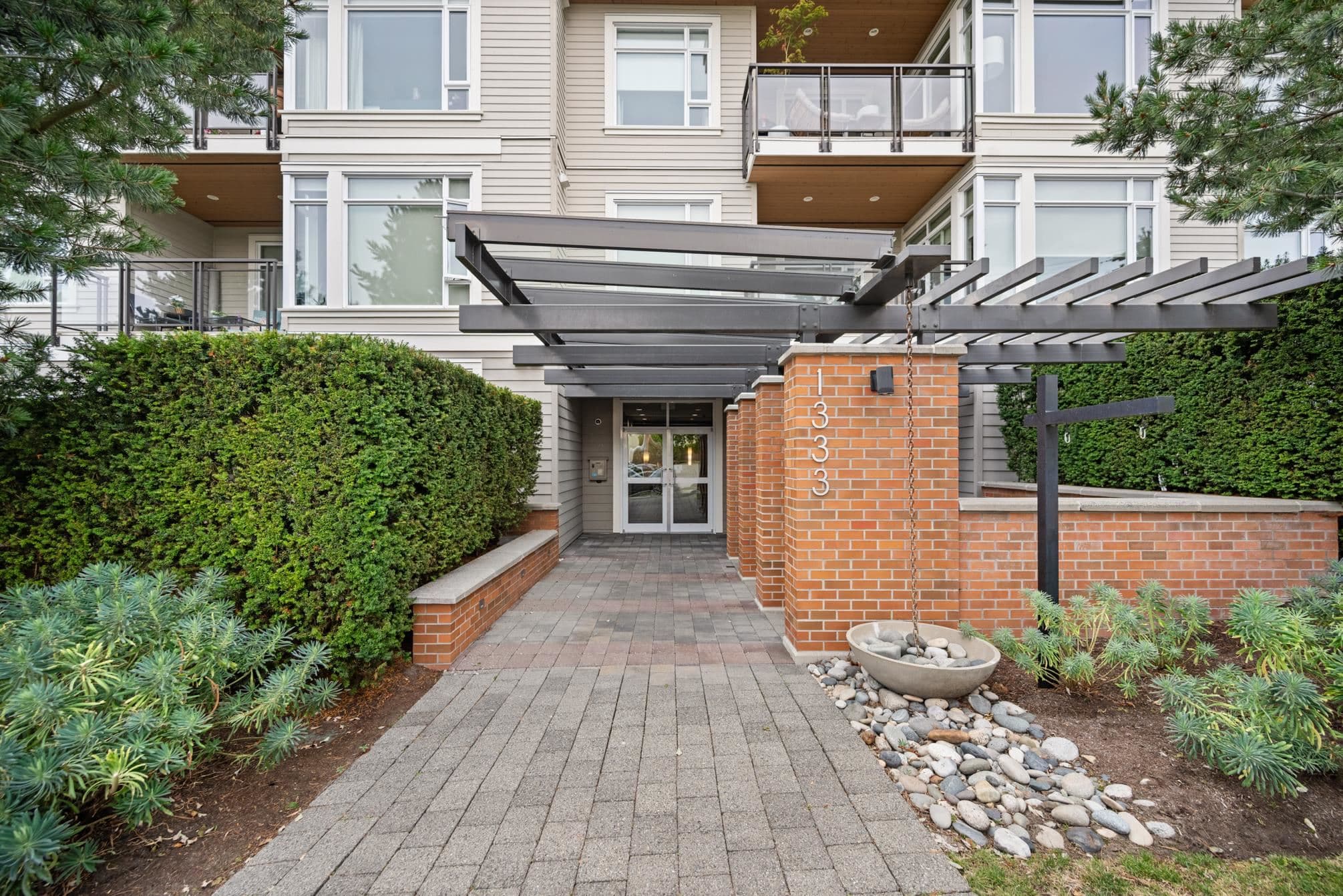 PH2 - 1333 Winter Street, White Rock, V4B 3Y2 — photo 3