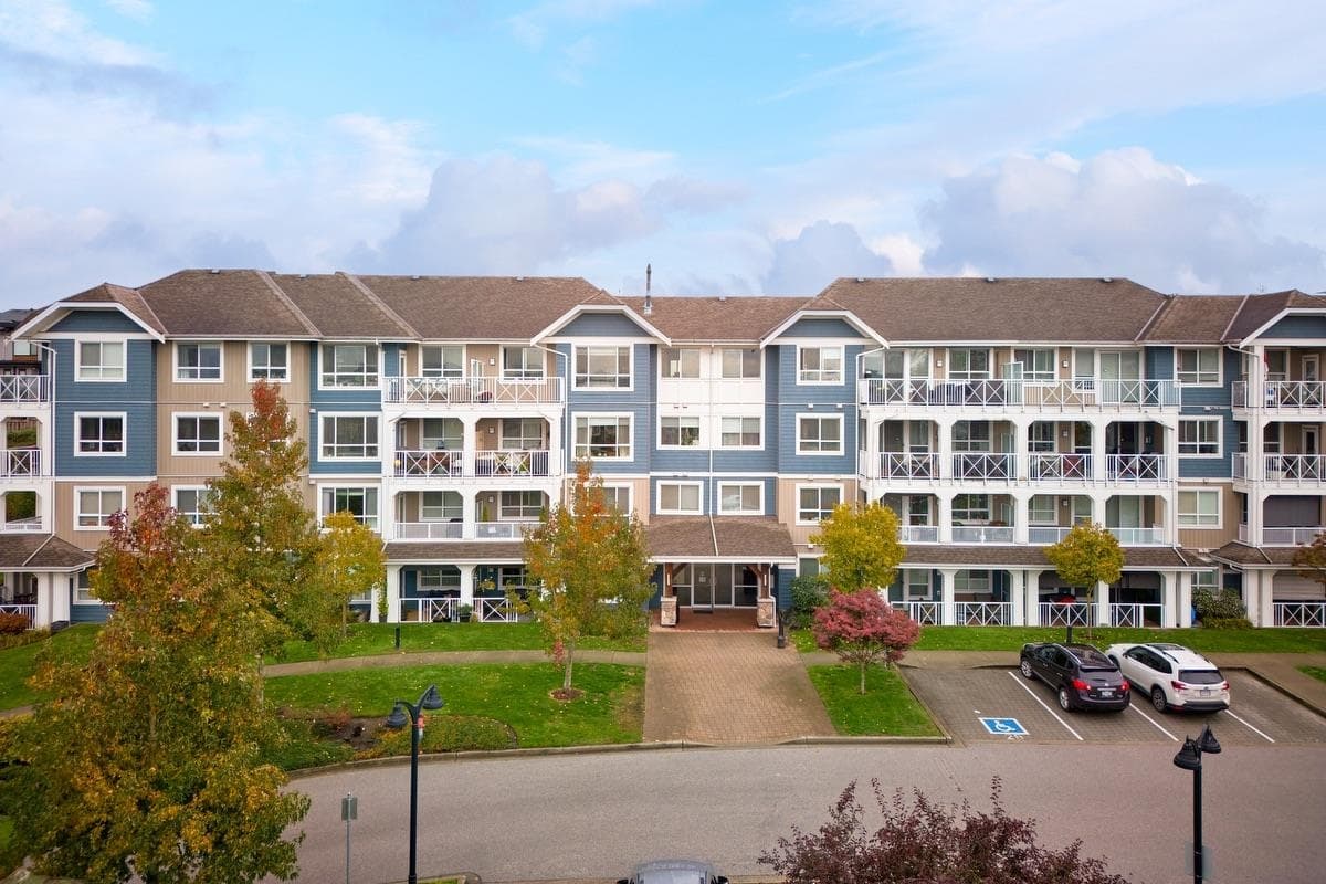 311 - 16396 64 Avenue, Surrey