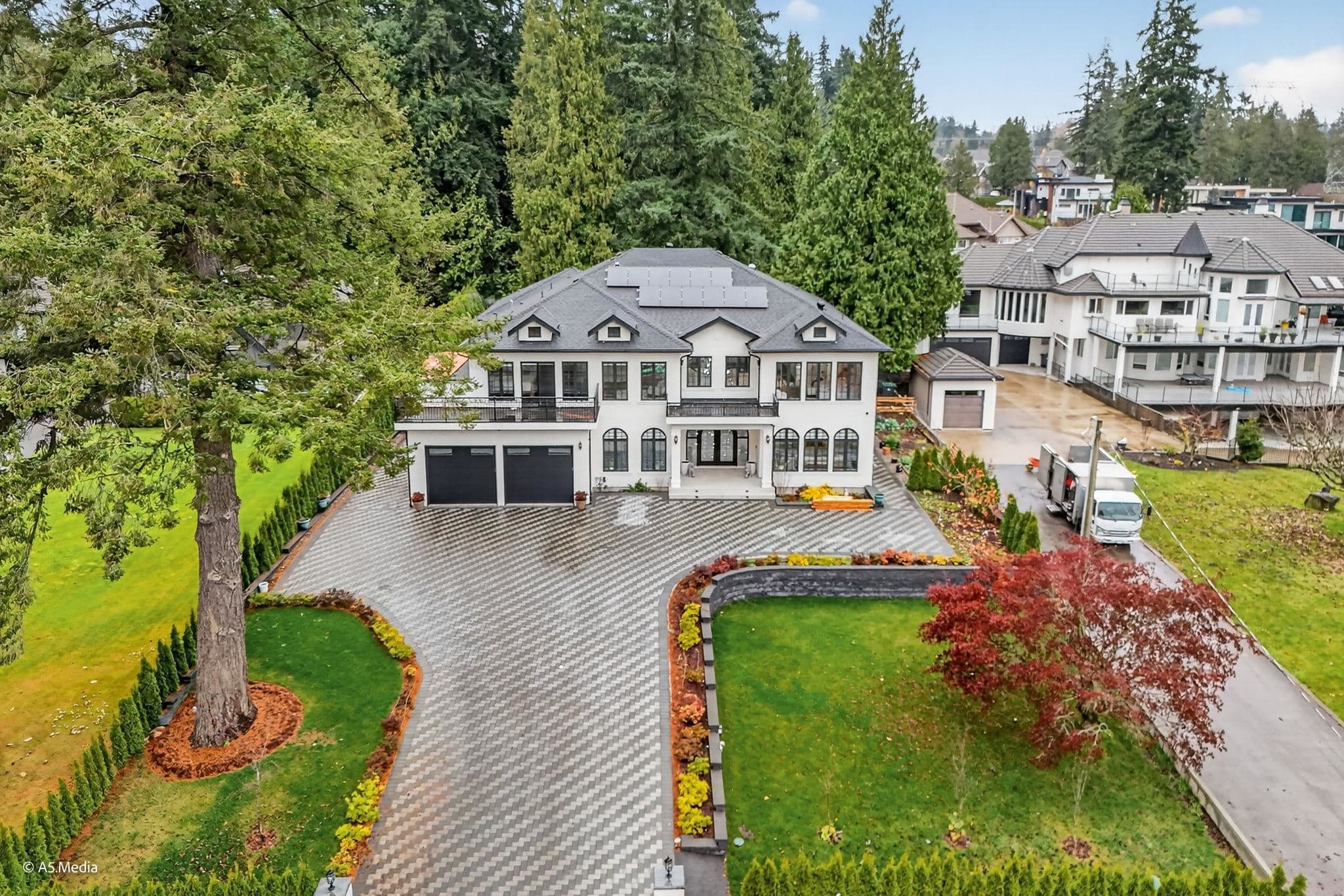 12673 54 Avenue, Surrey