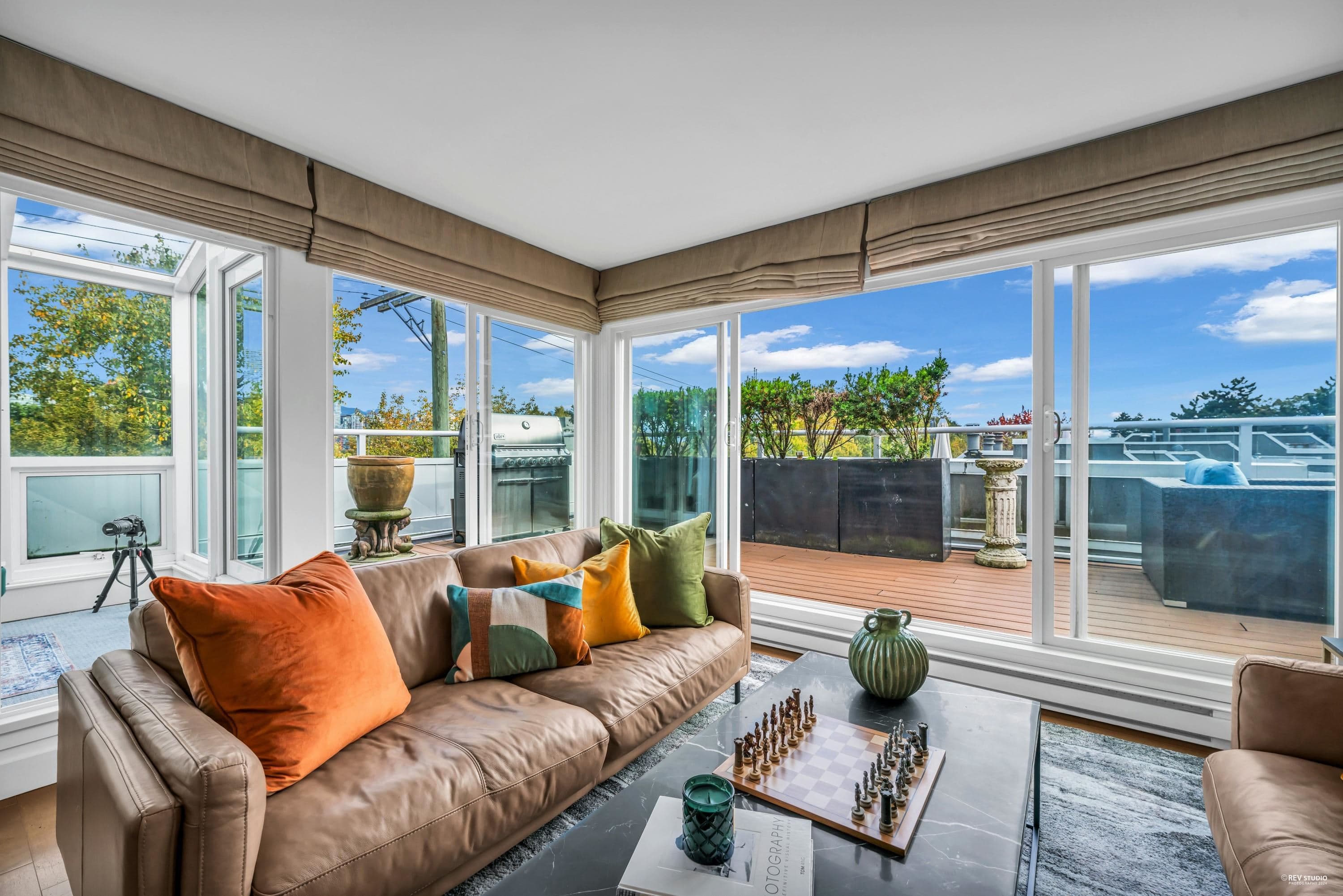 2243 Oak Street, Vancouver, V6H 3W6 — photo 4