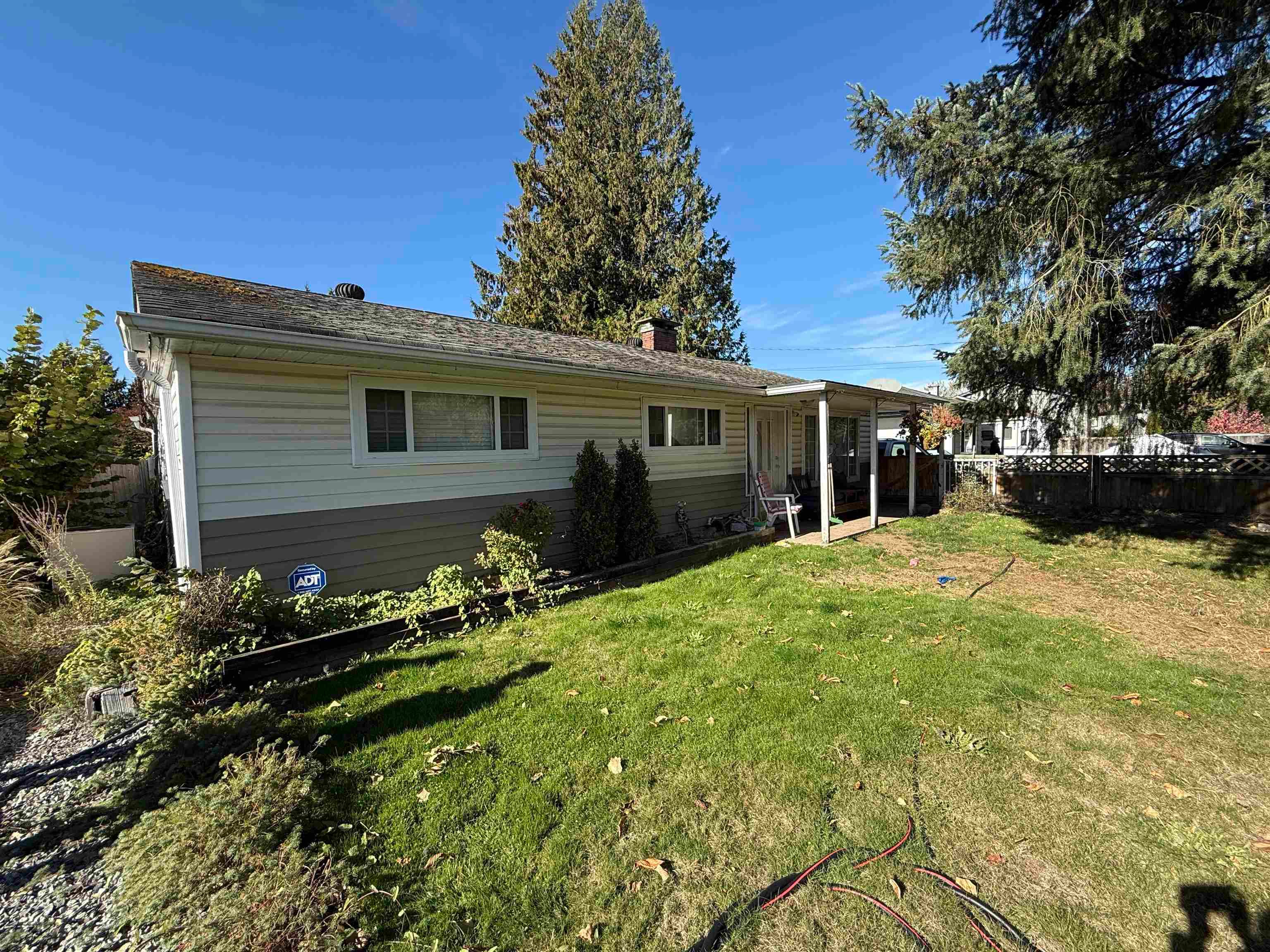 12129 222 Street, Maple Ridge, V2X 5W4 — photo 2