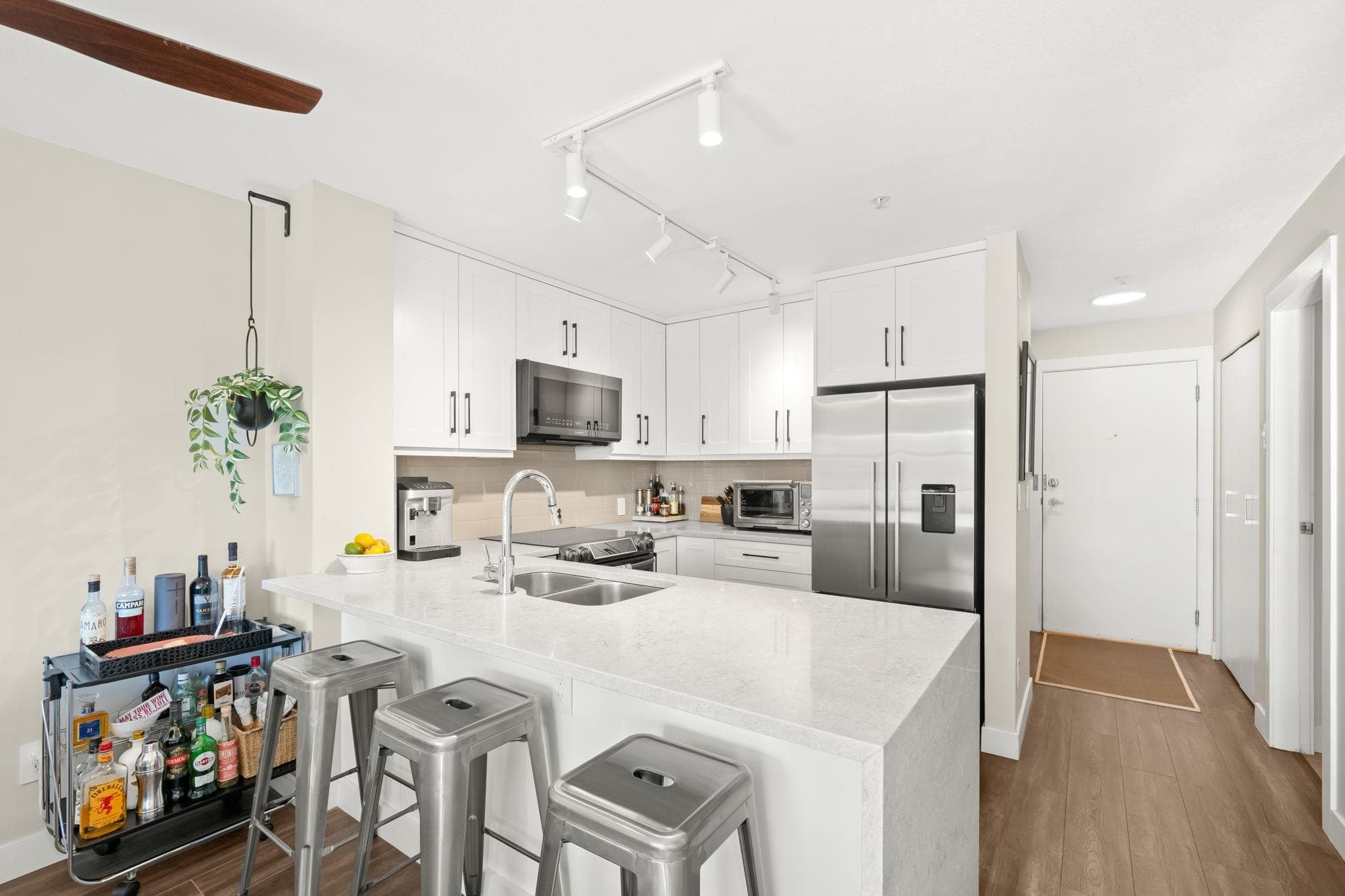 410 - 124 W 3rd Street, North Vancouver, V7M 1E8 — photo 5