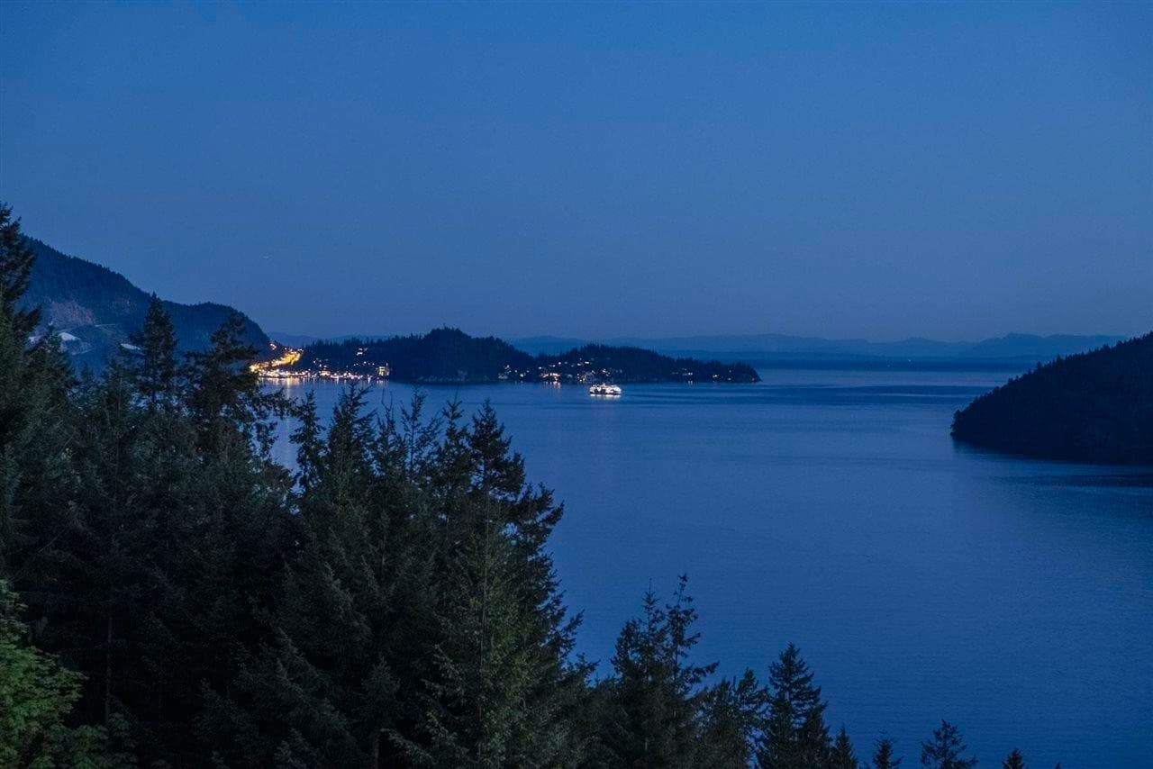 350 Kelvin Grove Way, Lions Bay, V0N 2E0 — photo 2