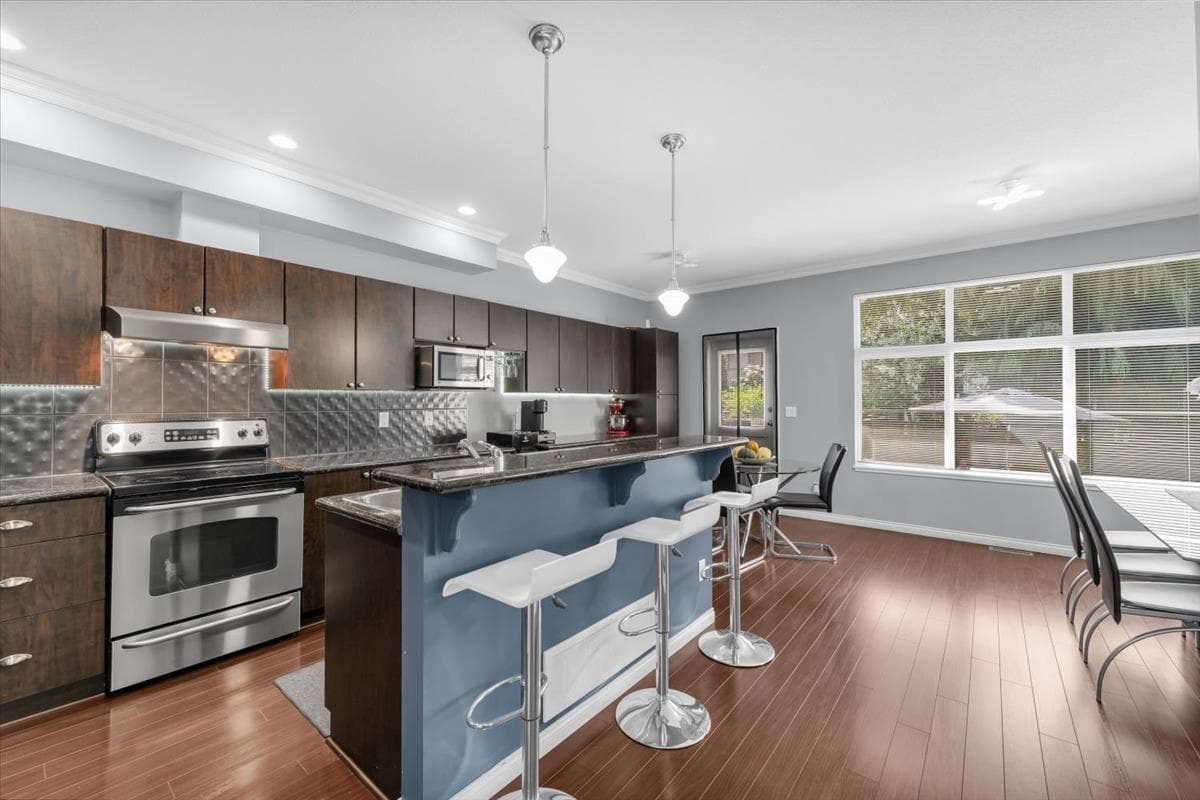 7 - 7518 138 Street, Surrey, V3W 1S1 — photo 2