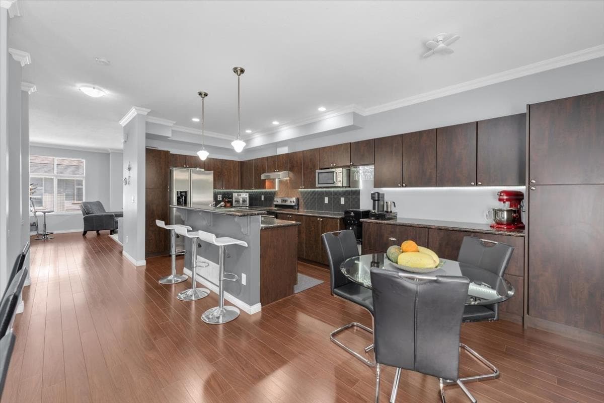 7 - 7518 138 Street, Surrey, V3W 1S1 — photo 5