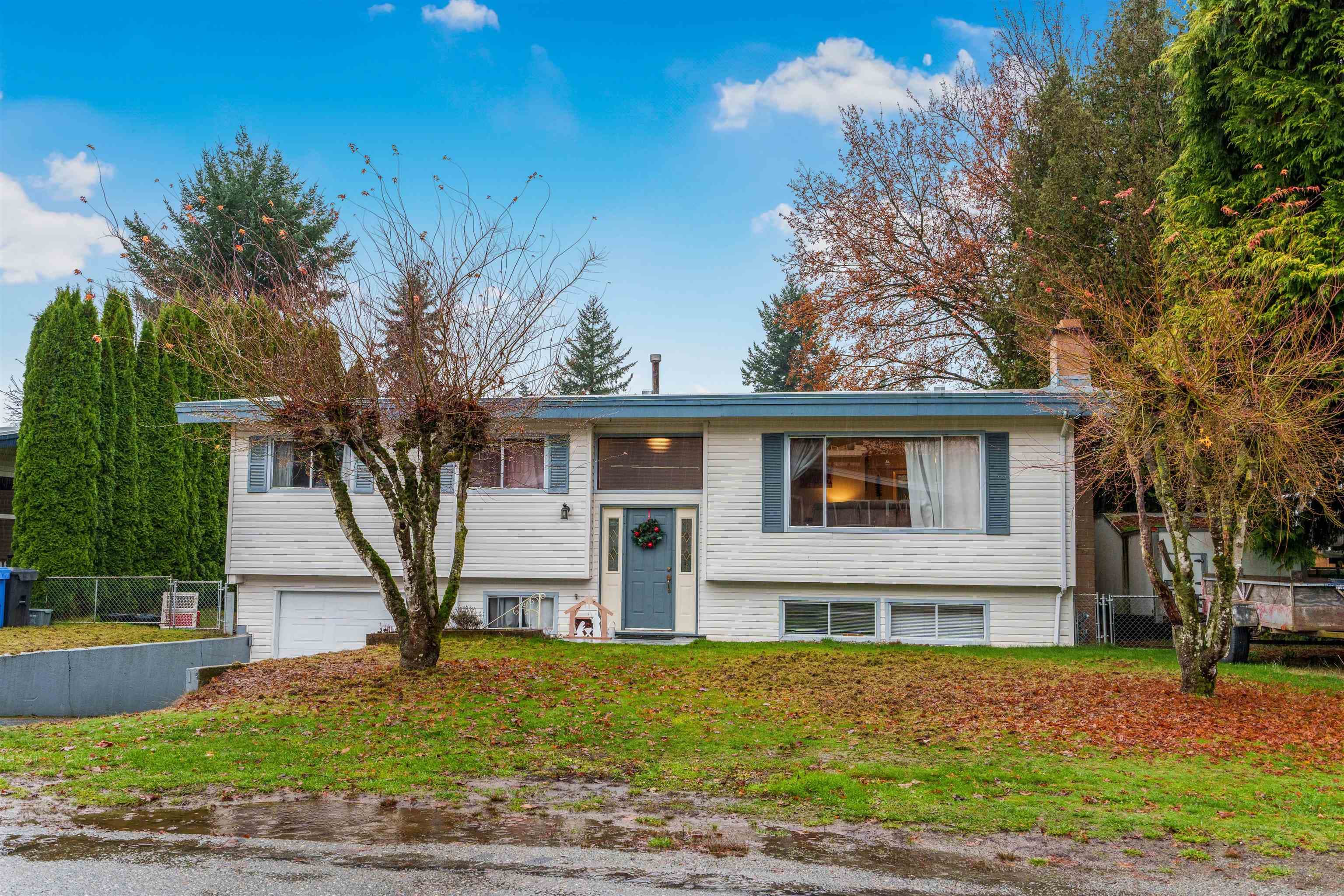 2175 Lynden Street, Abbotsford, V2T 3B6 — photo 1