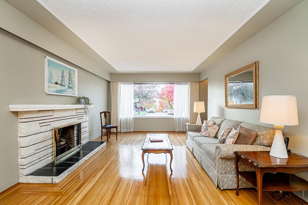 5406 Ross Street, Vancouver, V5W 3K9 — photo 2