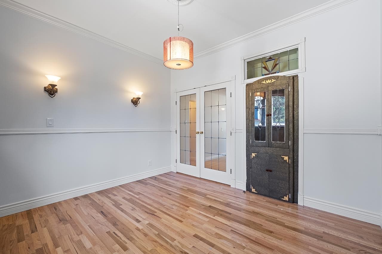 1027 Nanaimo Street, New Westminster, V3M 2E7 — photo 5