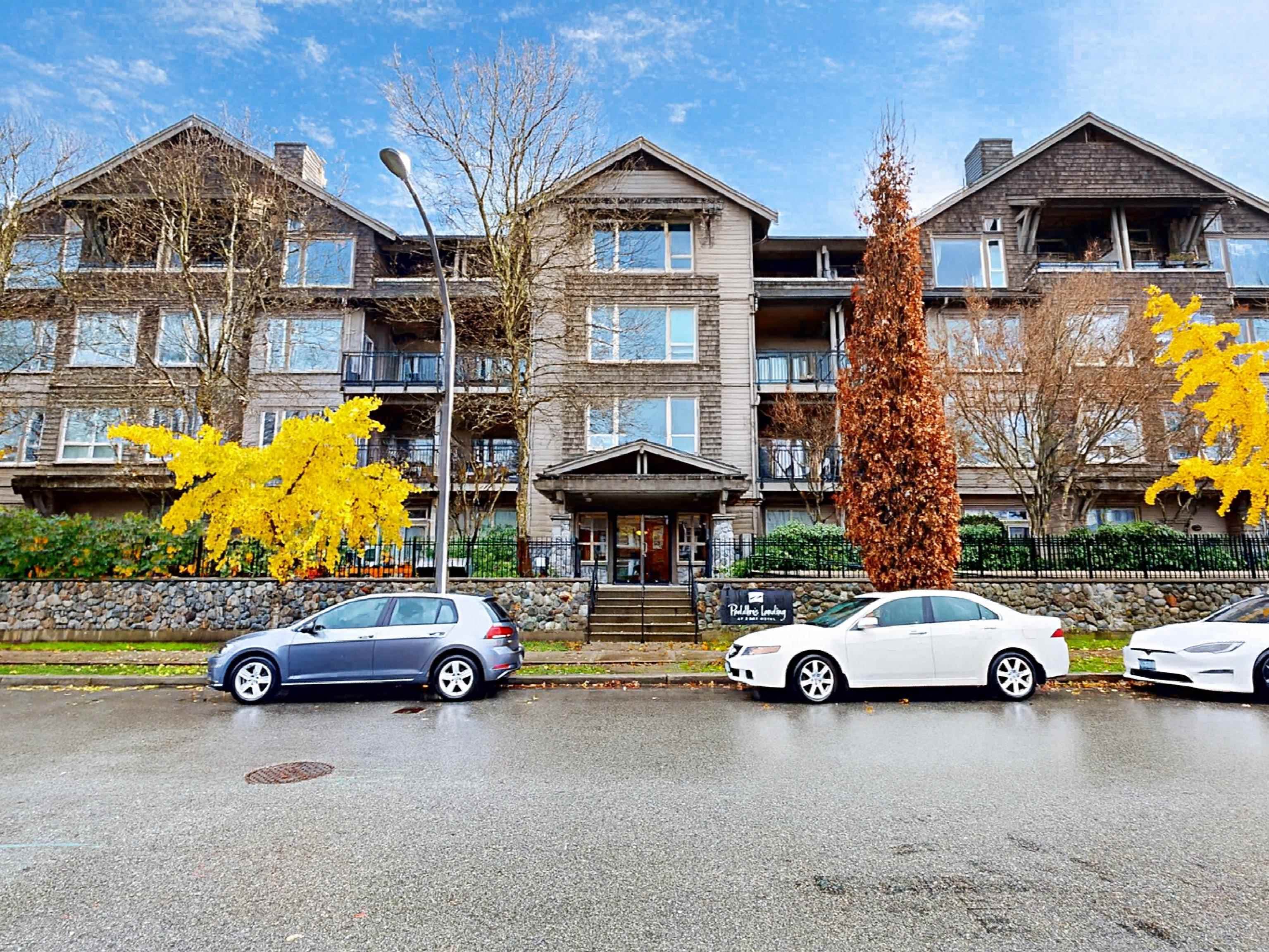 208 - 250 Salter Street, New Westminster, V3M 0B7 — photo 1