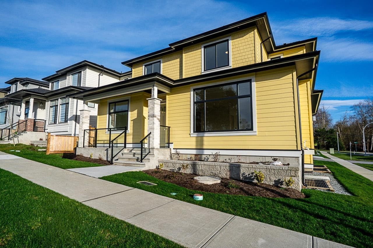 1910 167a Street, Surrey, V3Z 1K2 — photo 2