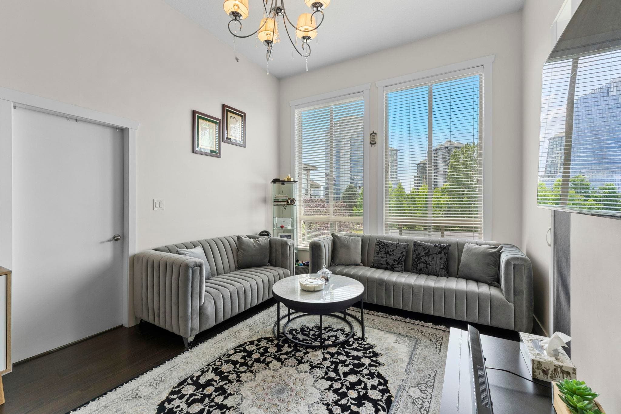405 - 13468 King George Boulevard, Surrey, V3T 0B5 — photo 5