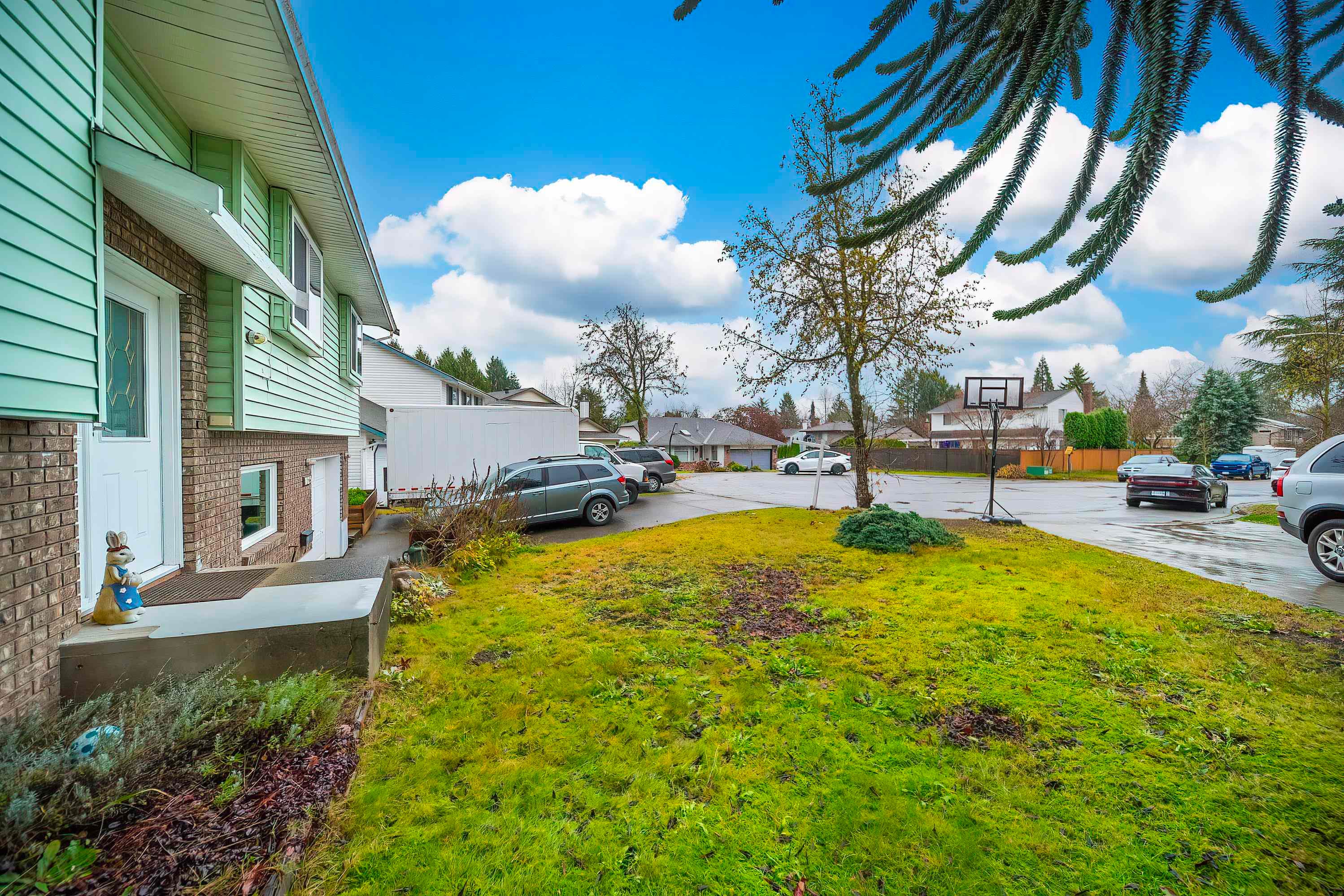10123 158a Street, Surrey, V4N 2P8 — photo 4
