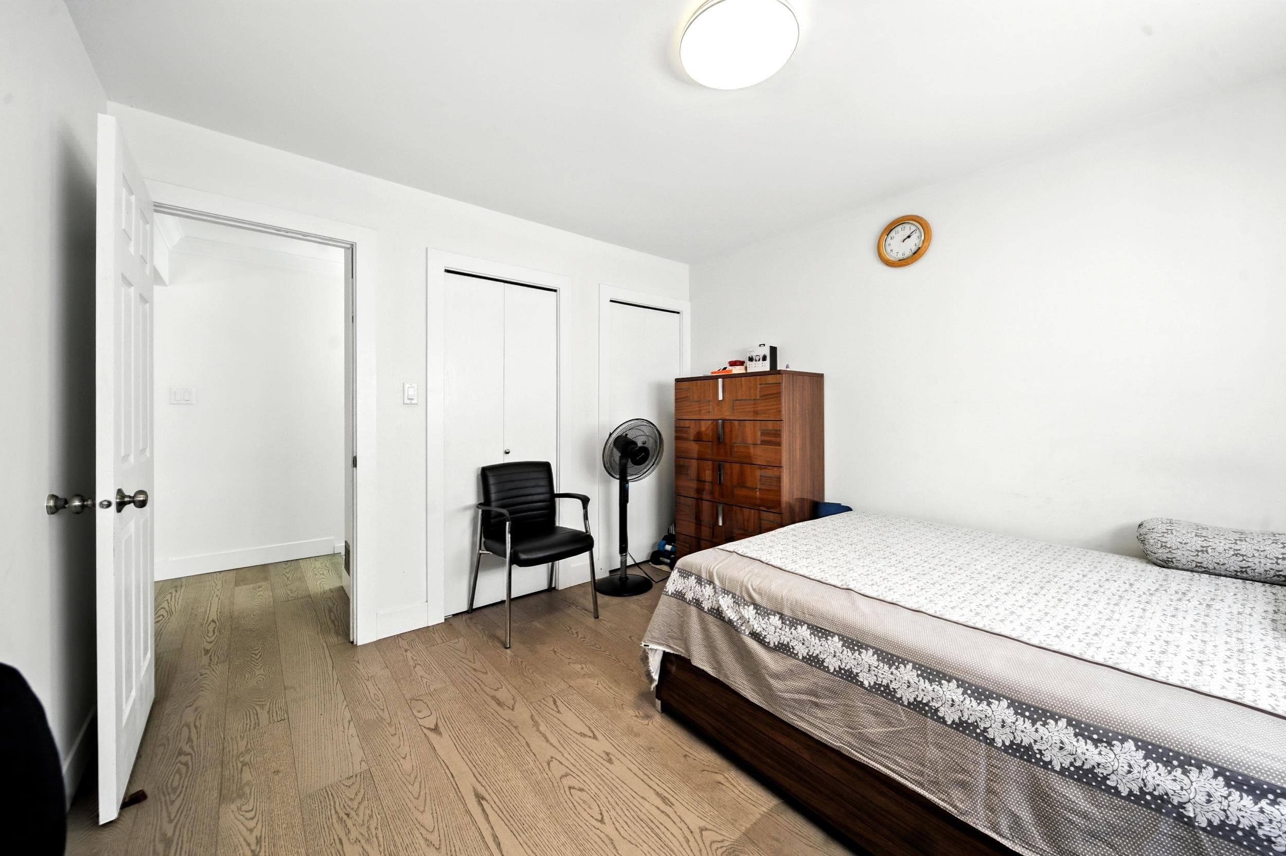 2545 E 43rd Avenue, Vancouver, V5R 5V7 — photo 5