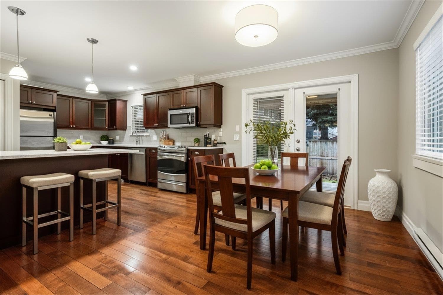 22 - 5851 Cowichan Street, Chilliwack, V2R 0J7 — photo 4