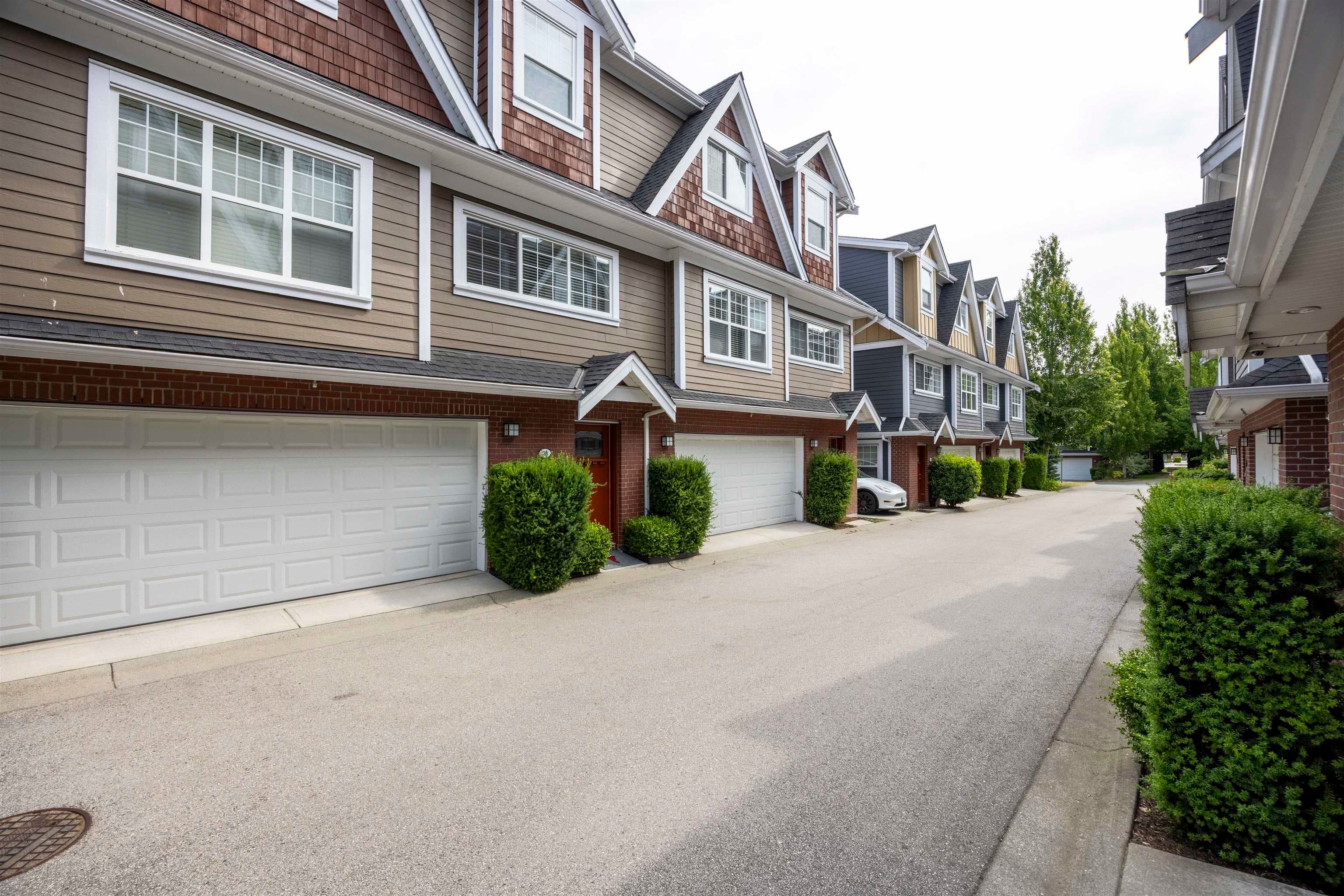 30 - 15988 32 Avenue, Surrey