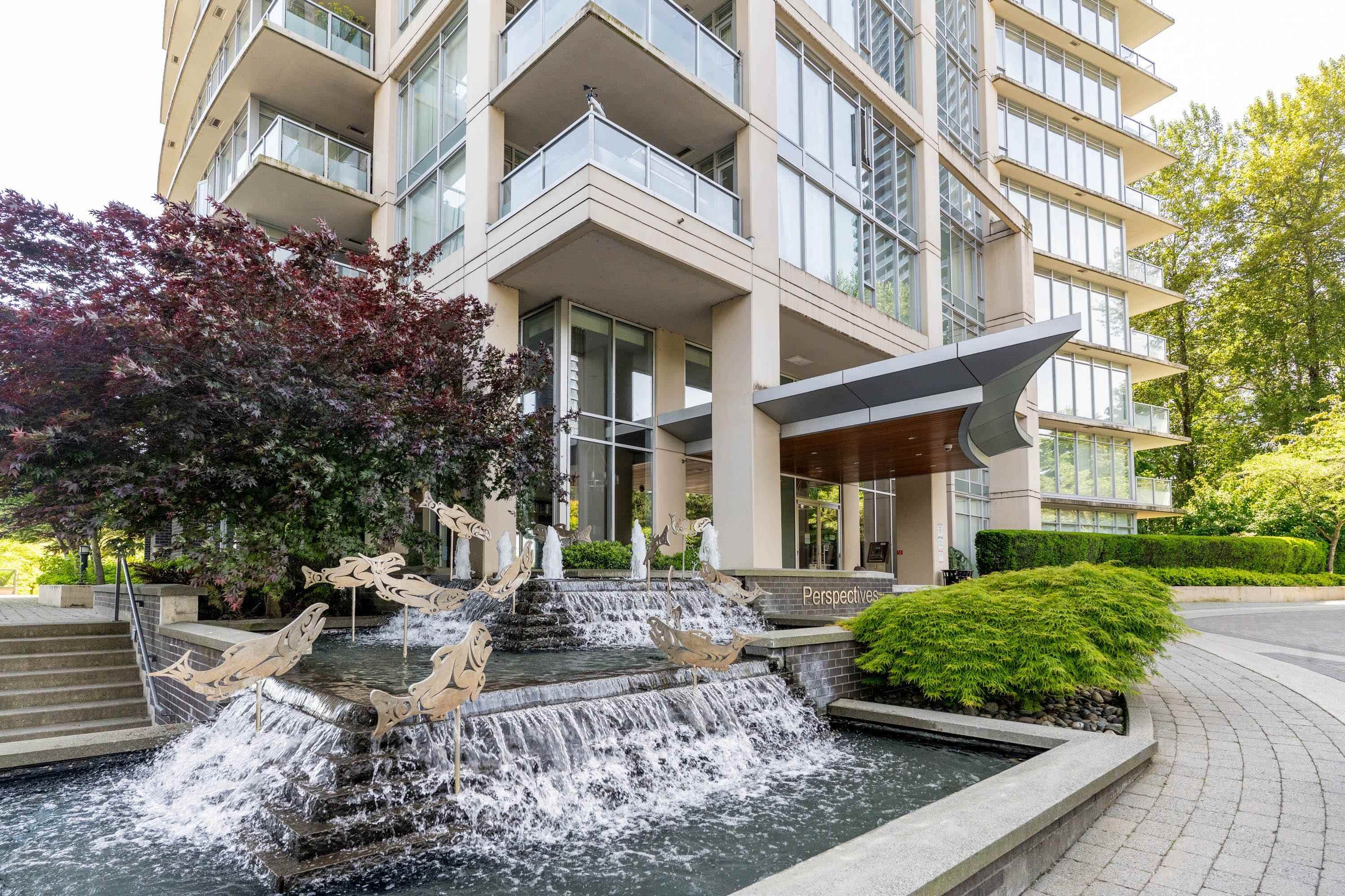 2201 - 2133 Douglas Road, Burnaby, V5C 0E9 — photo 2